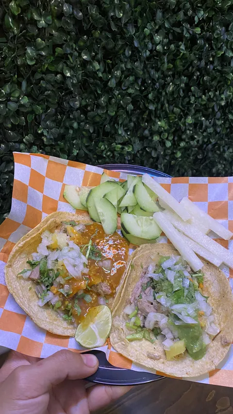 ROOSTER TAQUERIA image 7