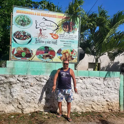 Ceviches & Miches image 3