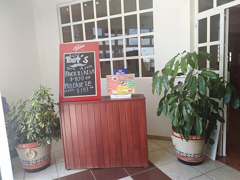 Toot's image 6