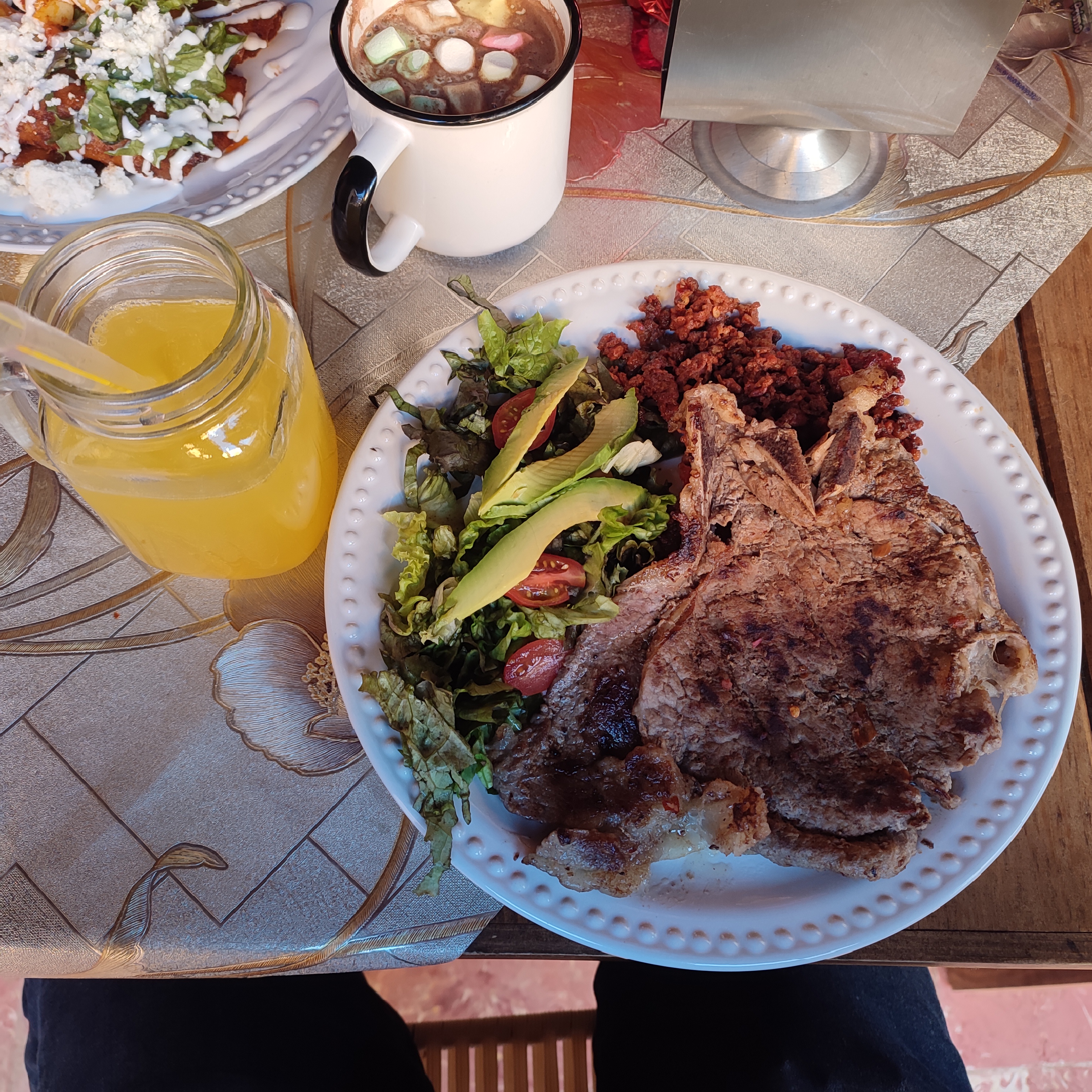 El Capricho Restaurante image 8