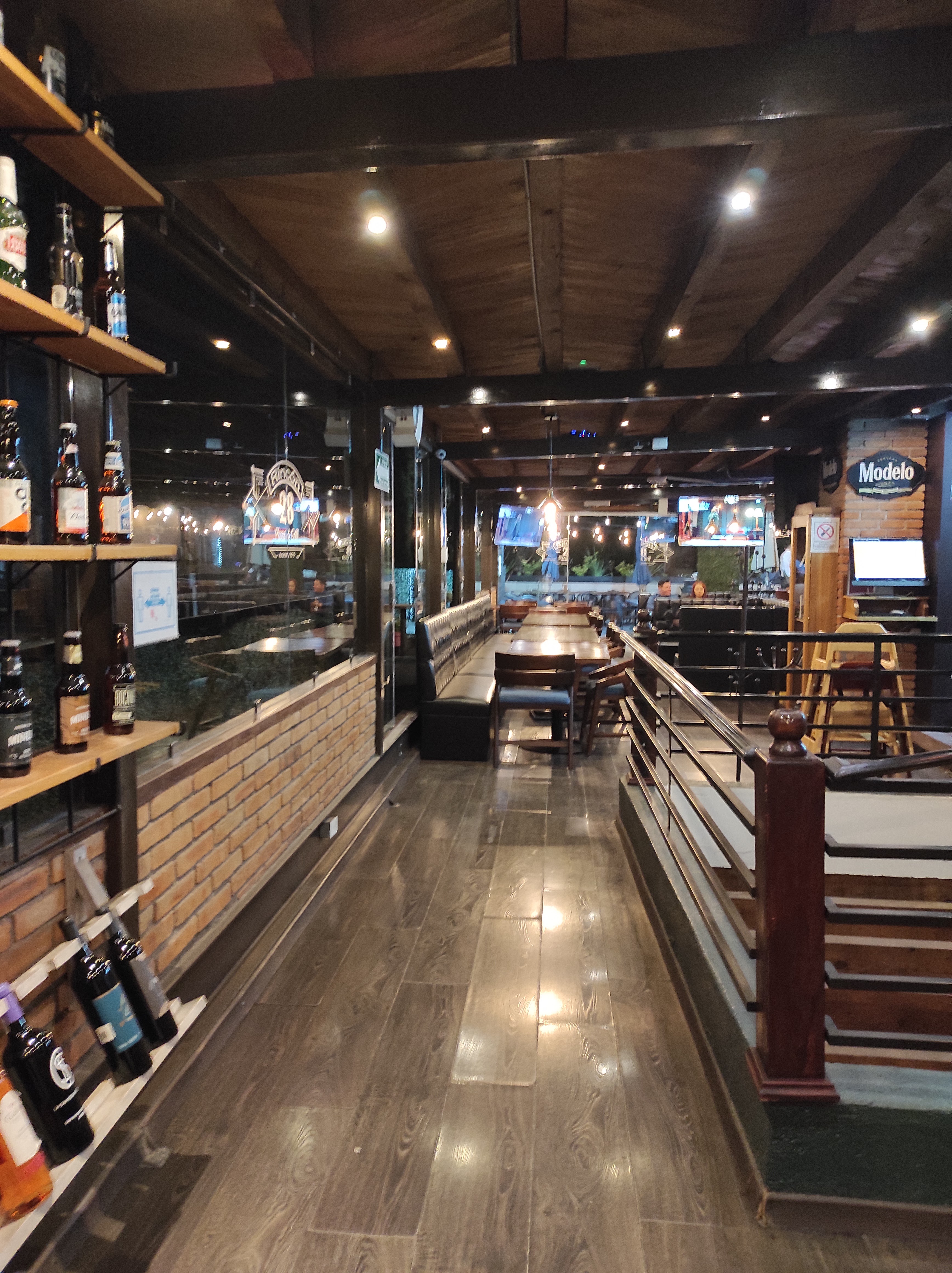 Rincon 28, Pizza & Grill image 4