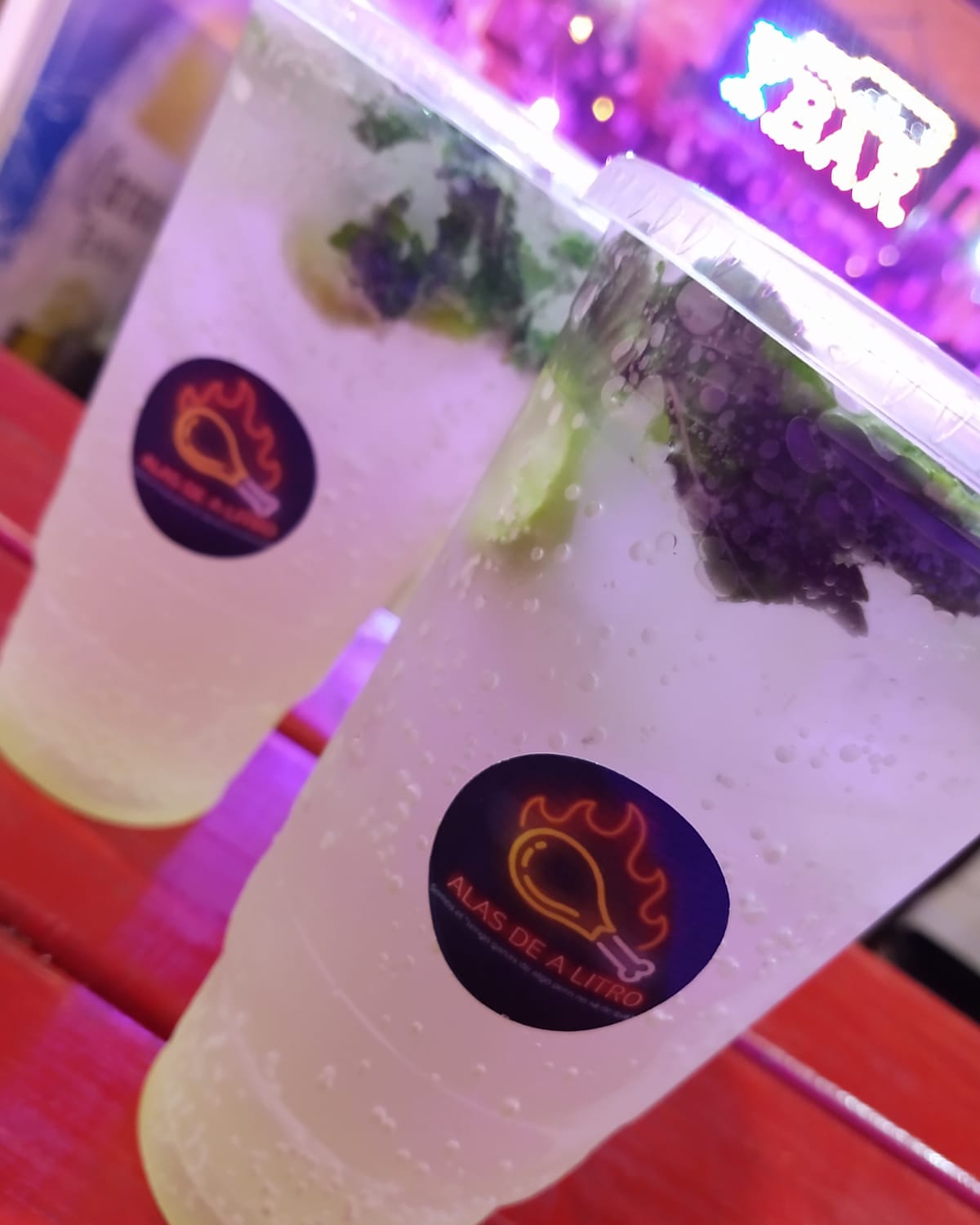 Alas de a litro image 5