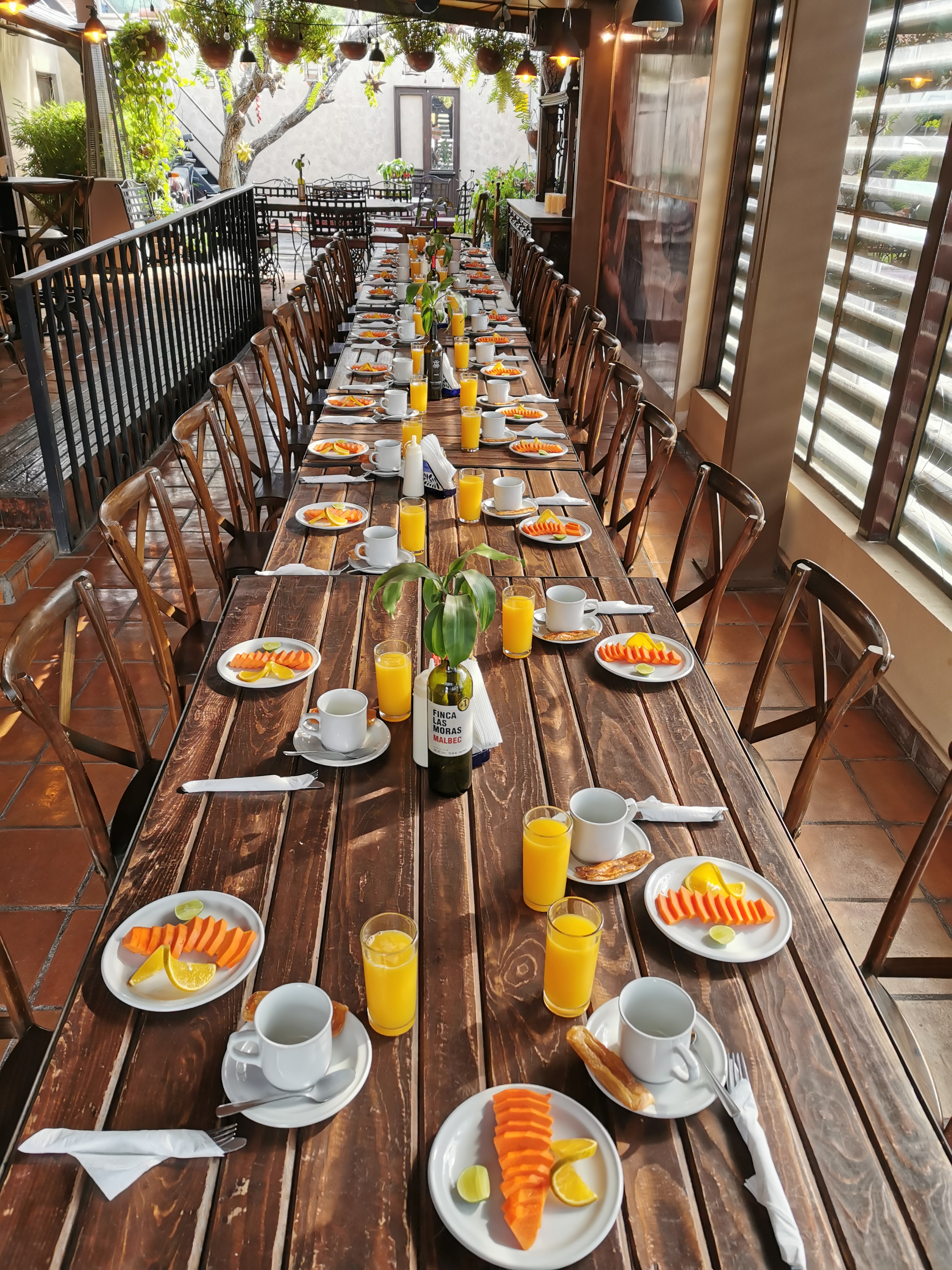 Pizza Plaza 1991 Restaurant Bar & Grill Dolores Hgo image 3