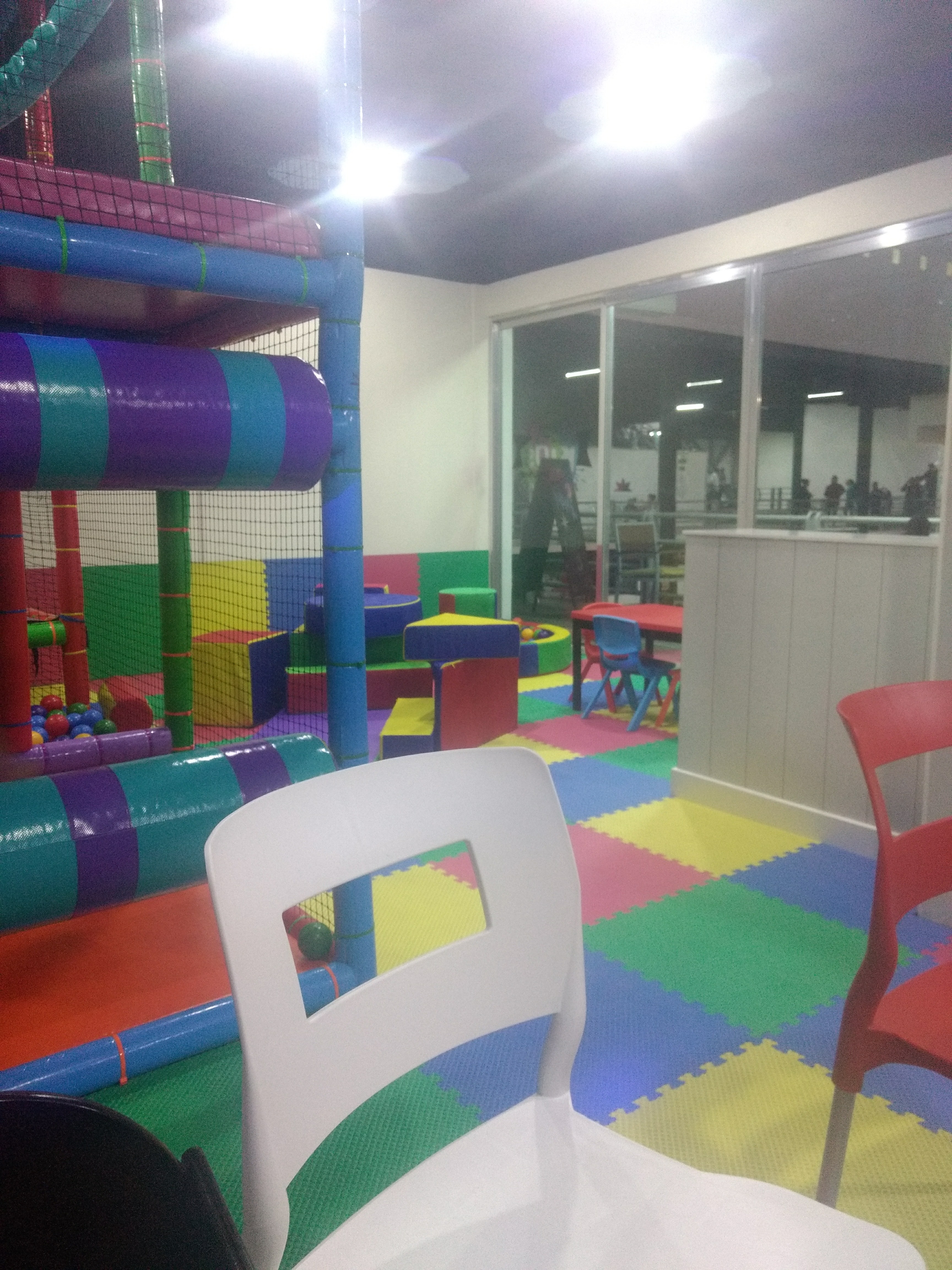 Mamá Dolores Paseo image 9