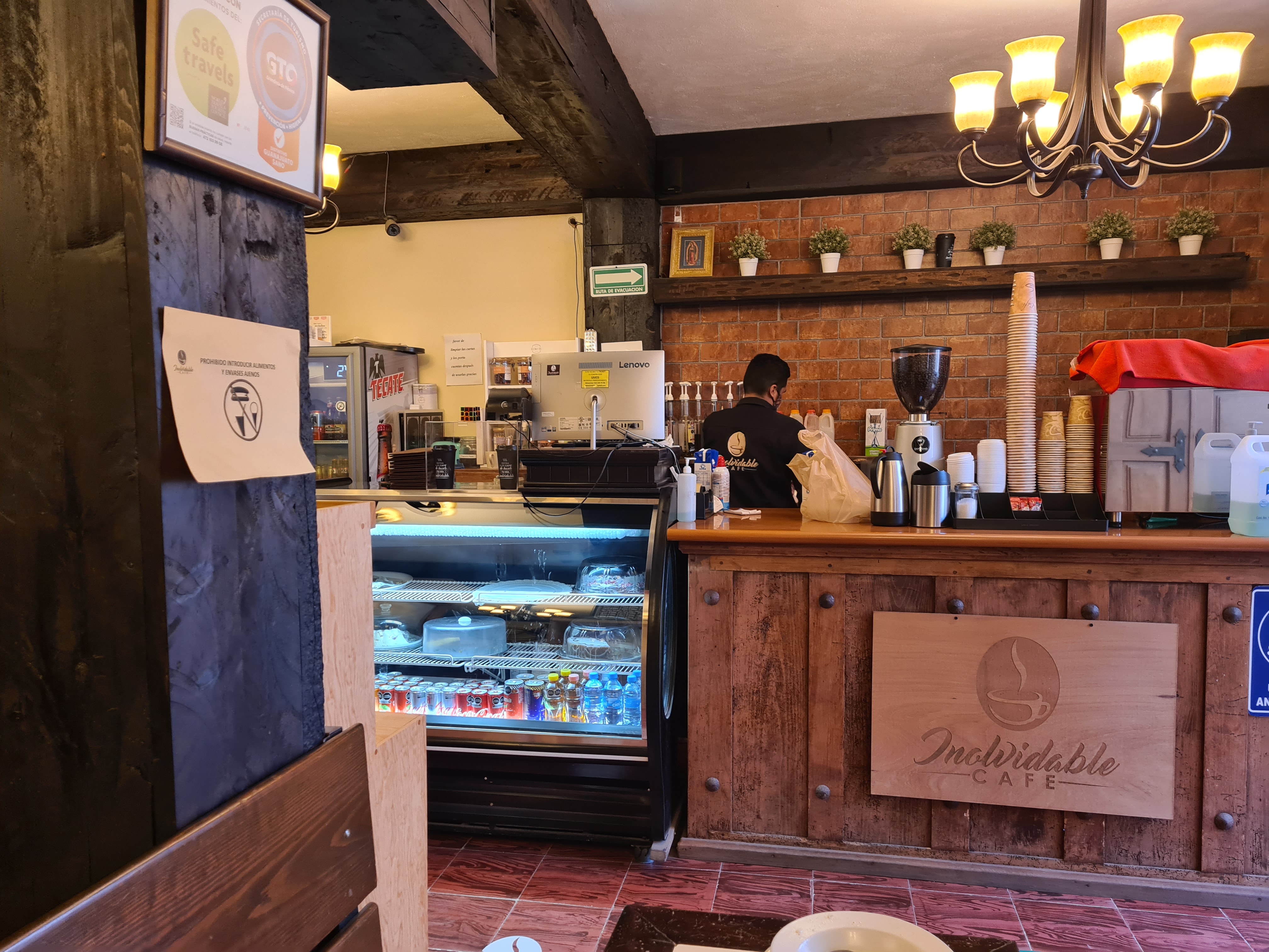 INOLVIDABLE CAFE RESTAURANTE image 6