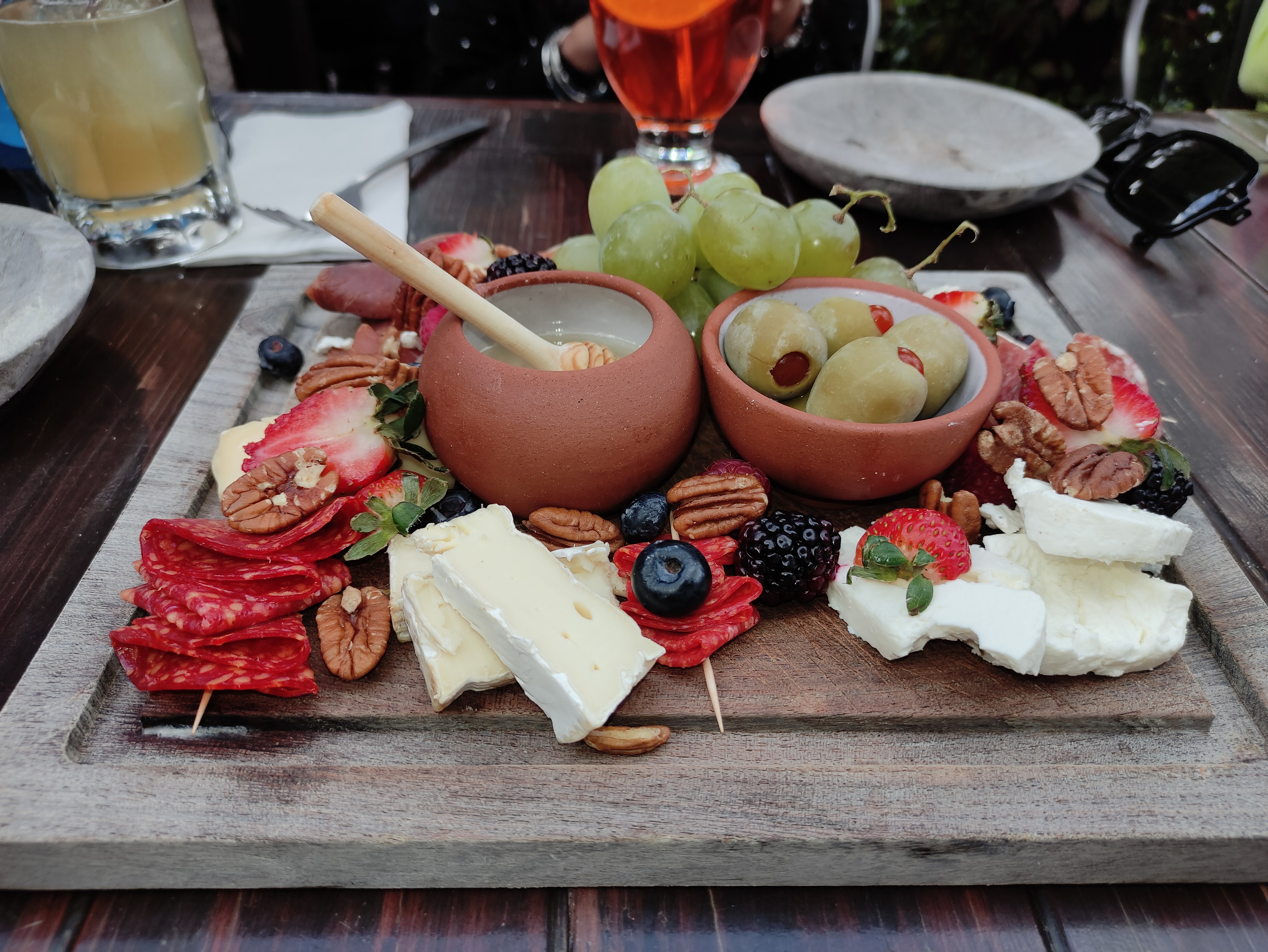 LAGO GRILL Restaurante image 9