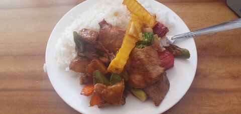 Hensen'S Buffet image 1