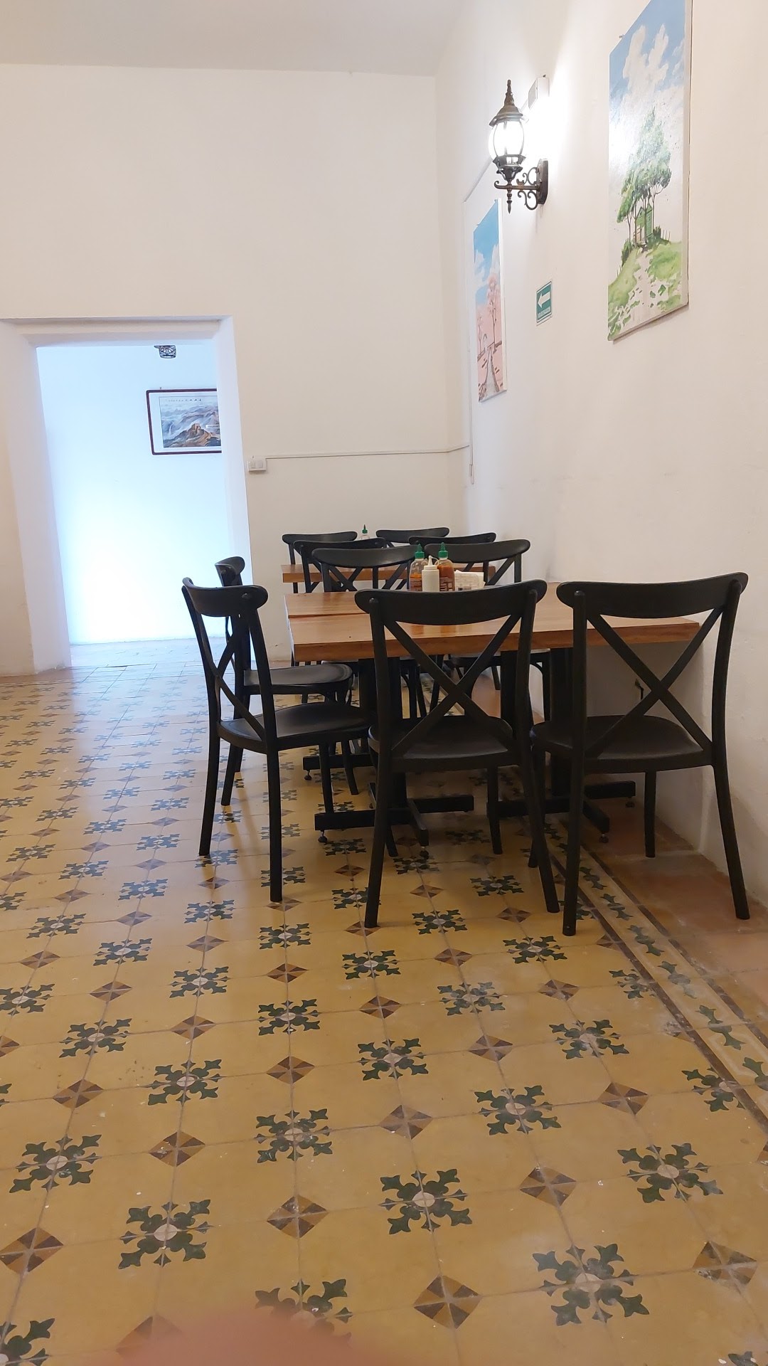 Hensen'S Buffet image 10