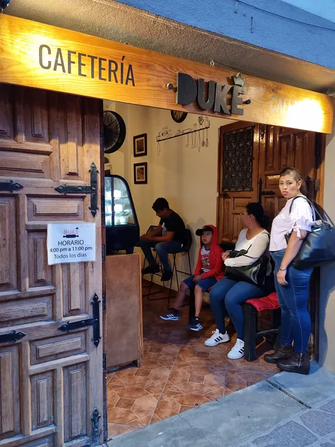 Duke Cafe y Pan image 1