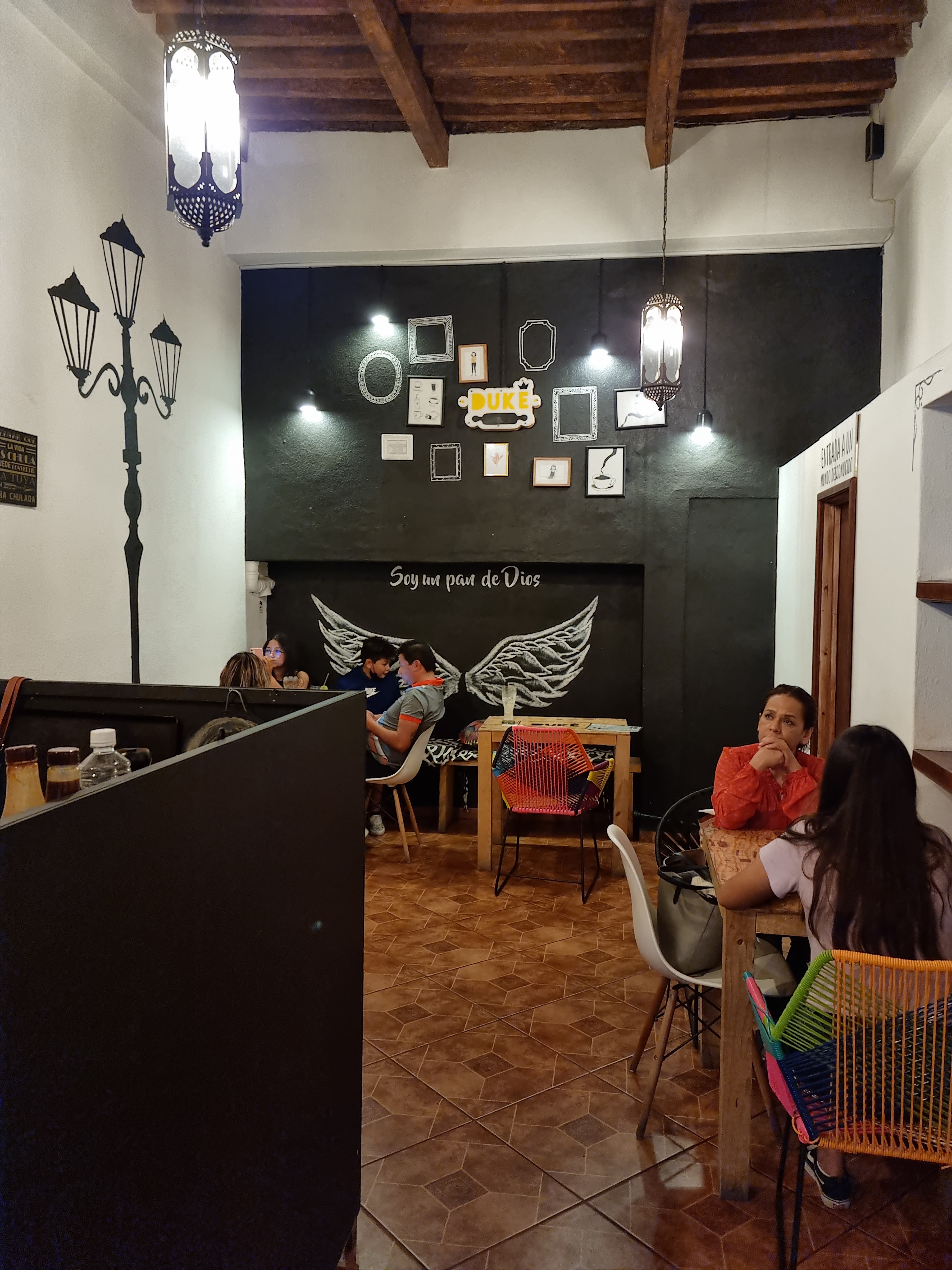 Duke Cafe y Pan image 3