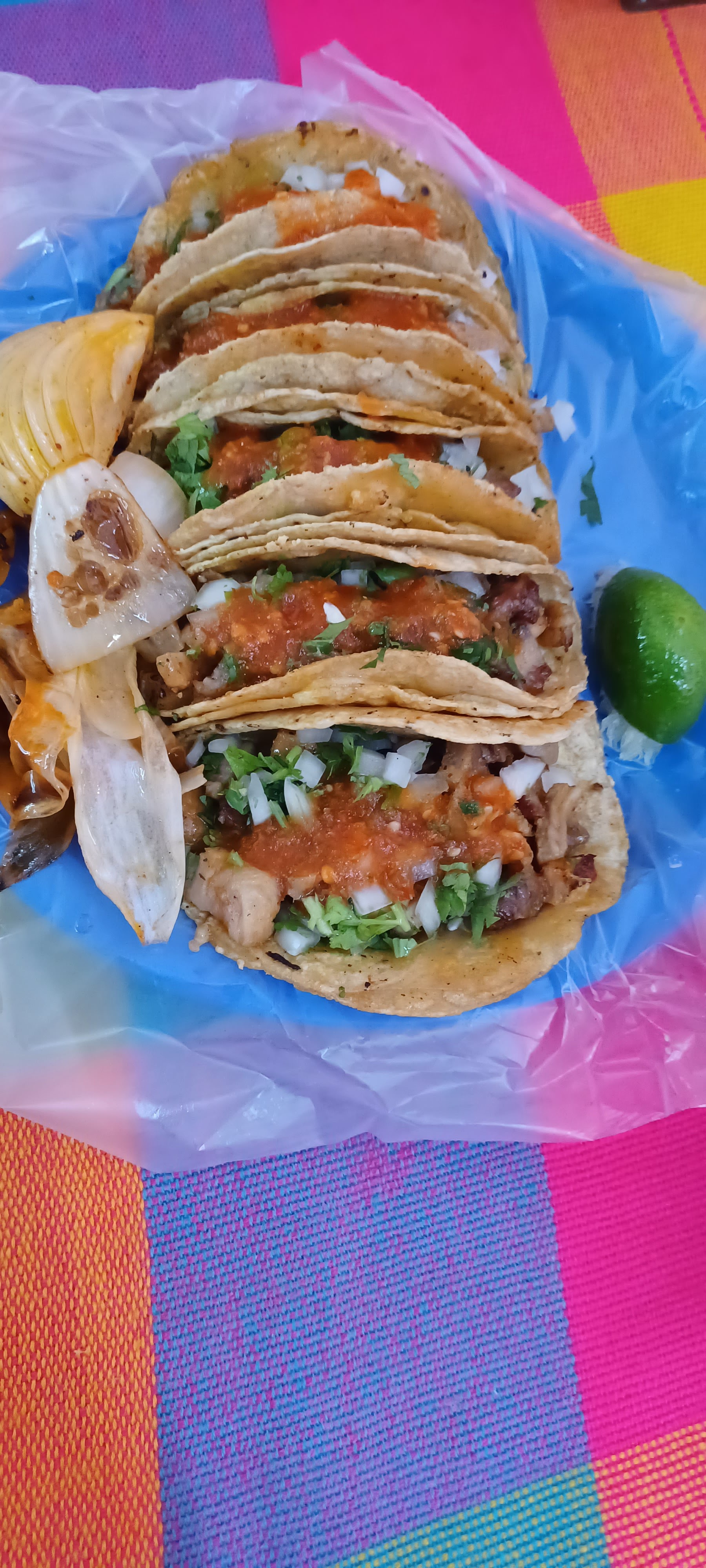 Mariscos La langosta loca image 5