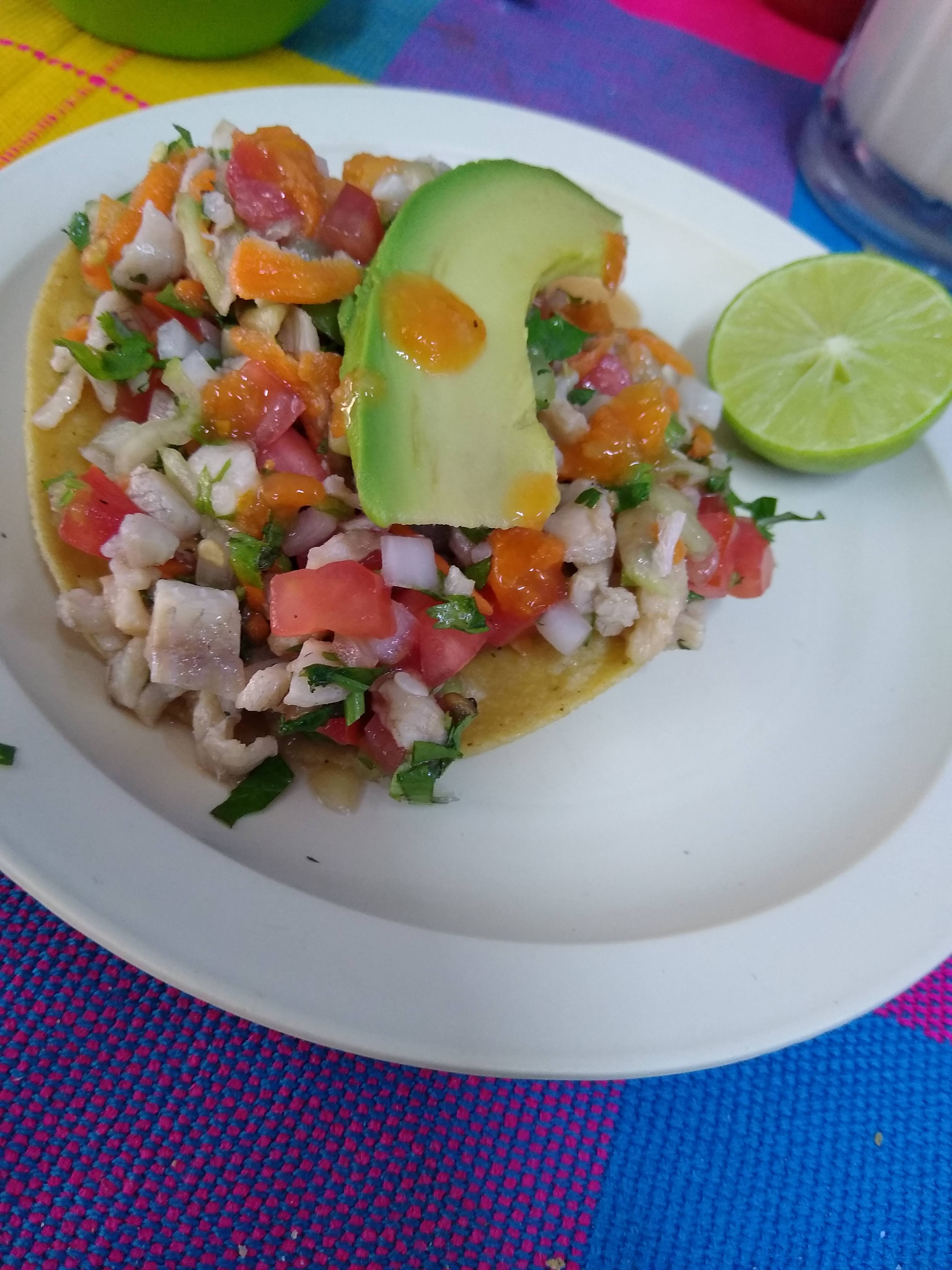 Mariscos La langosta loca image 6