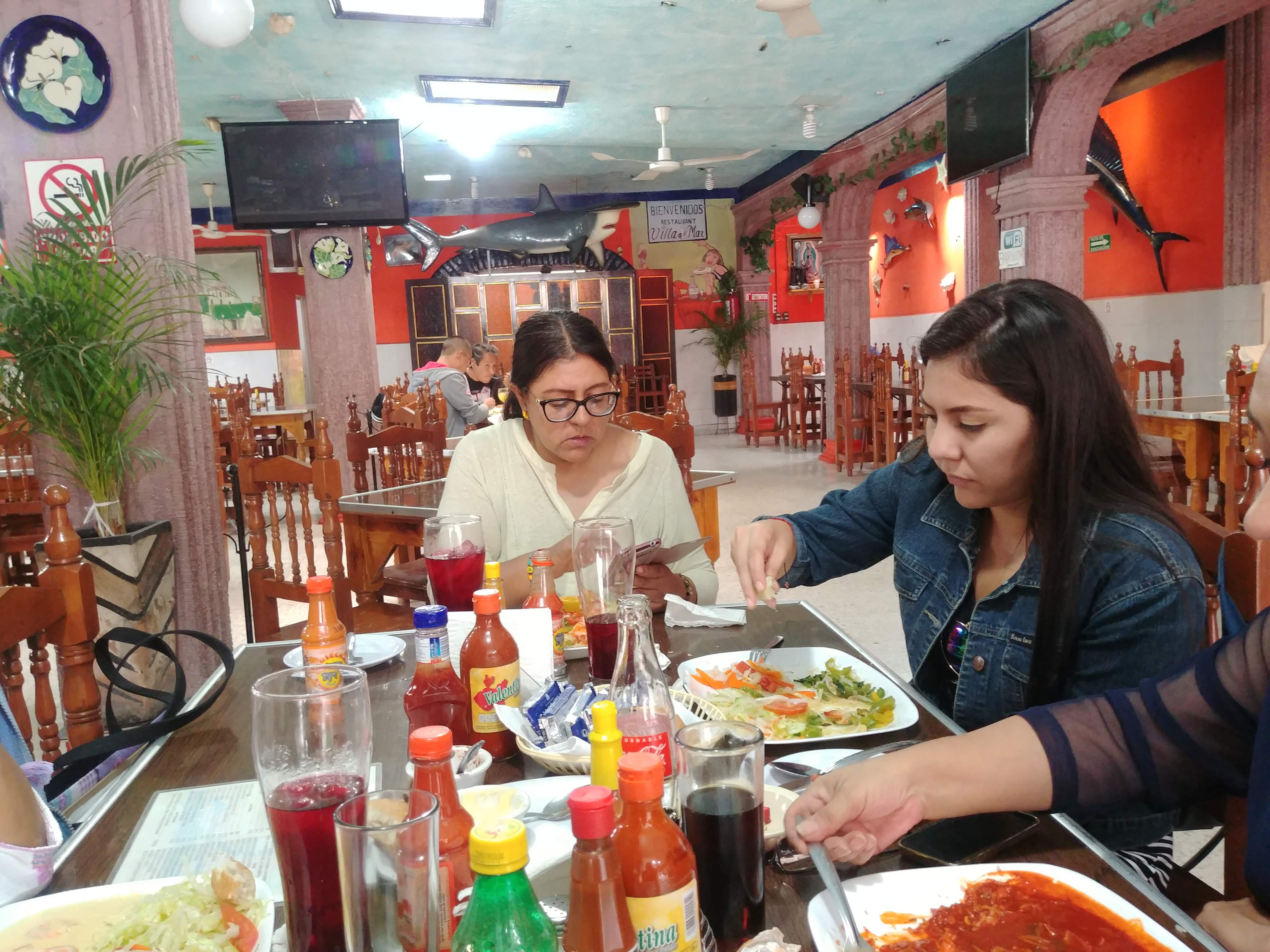 Villa Del Mar Mariscos Acambaro image 4