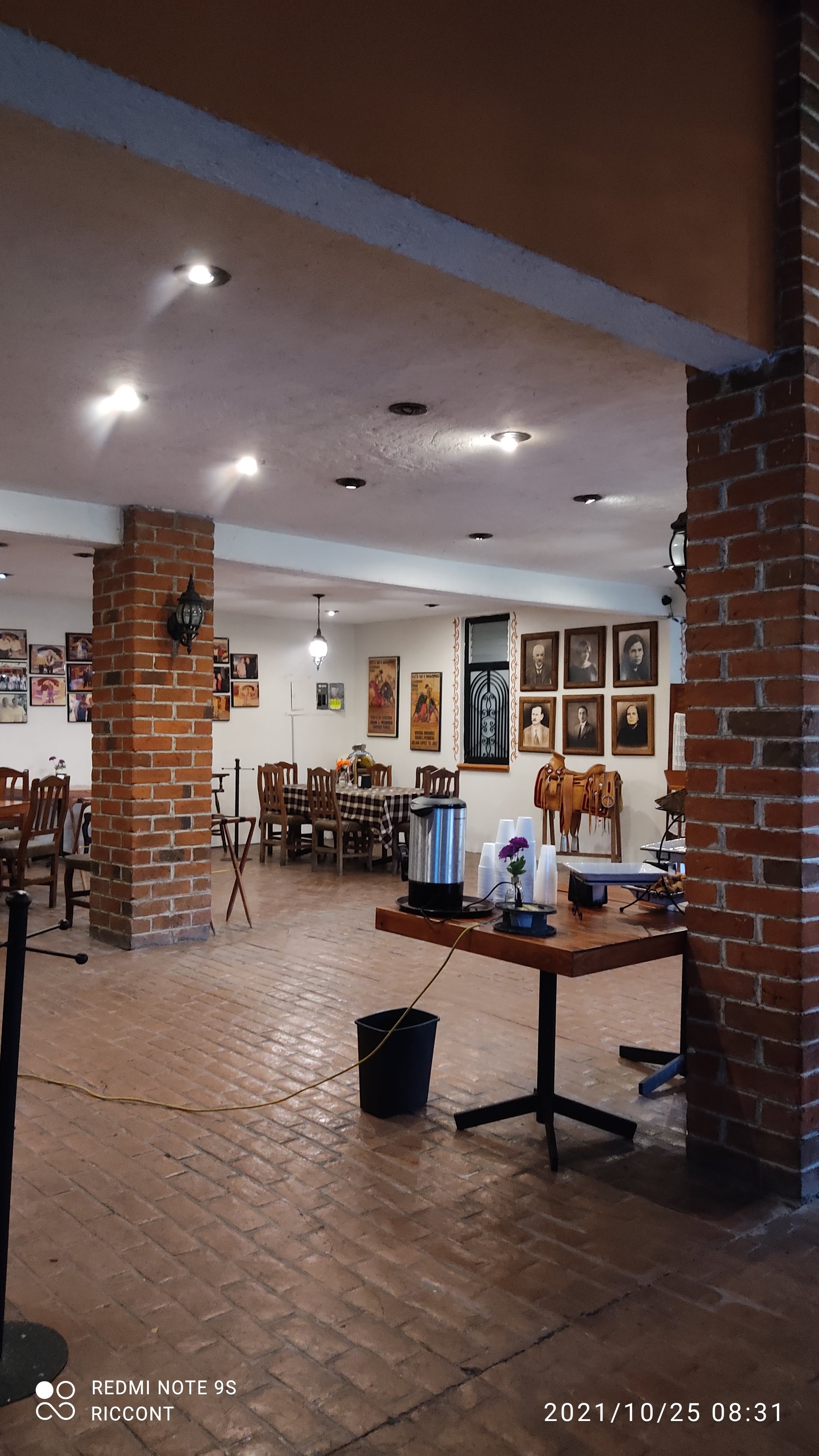 Restaurante mesón del puente image 1