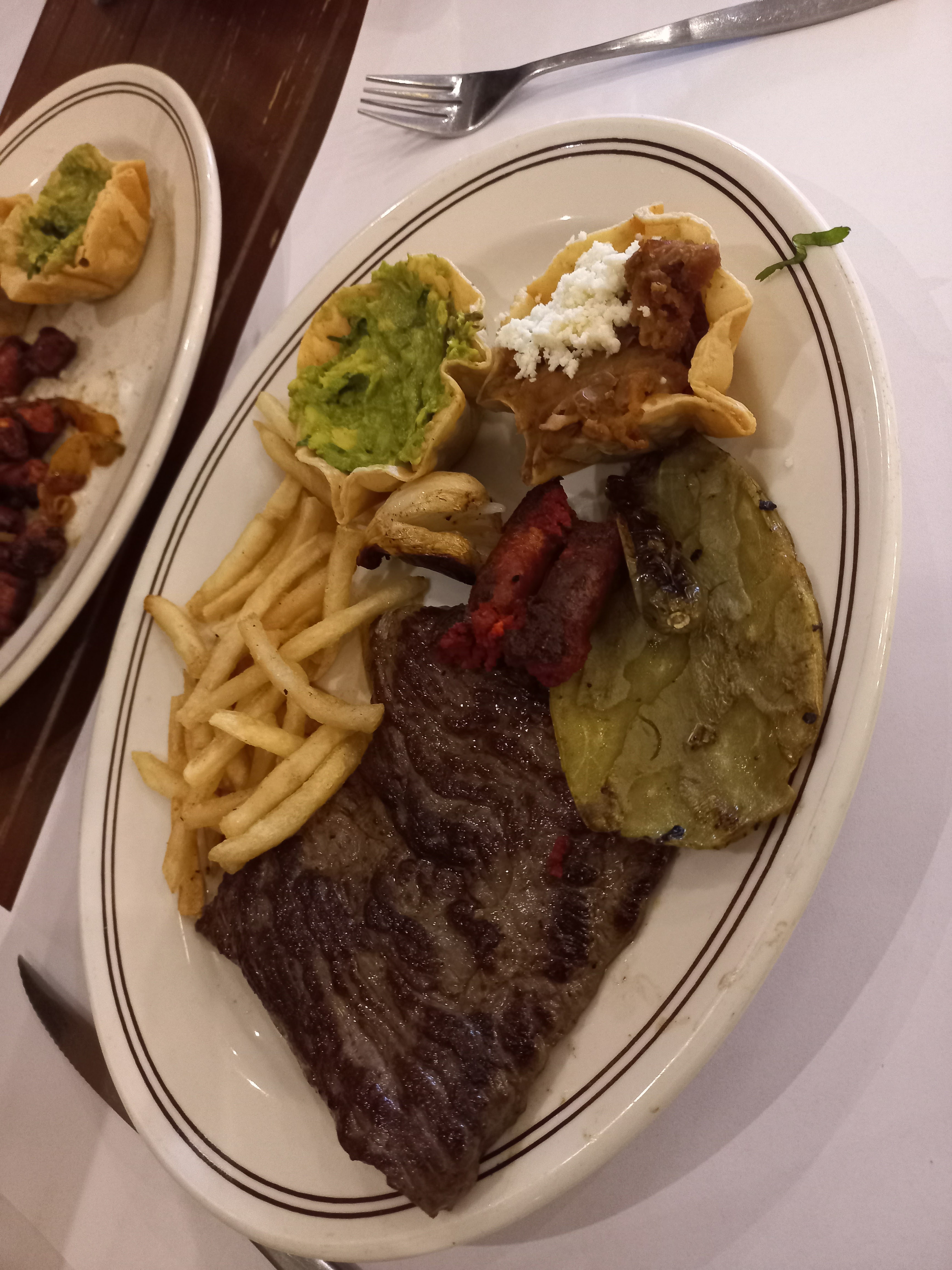 Restaurante mesón del puente image 4