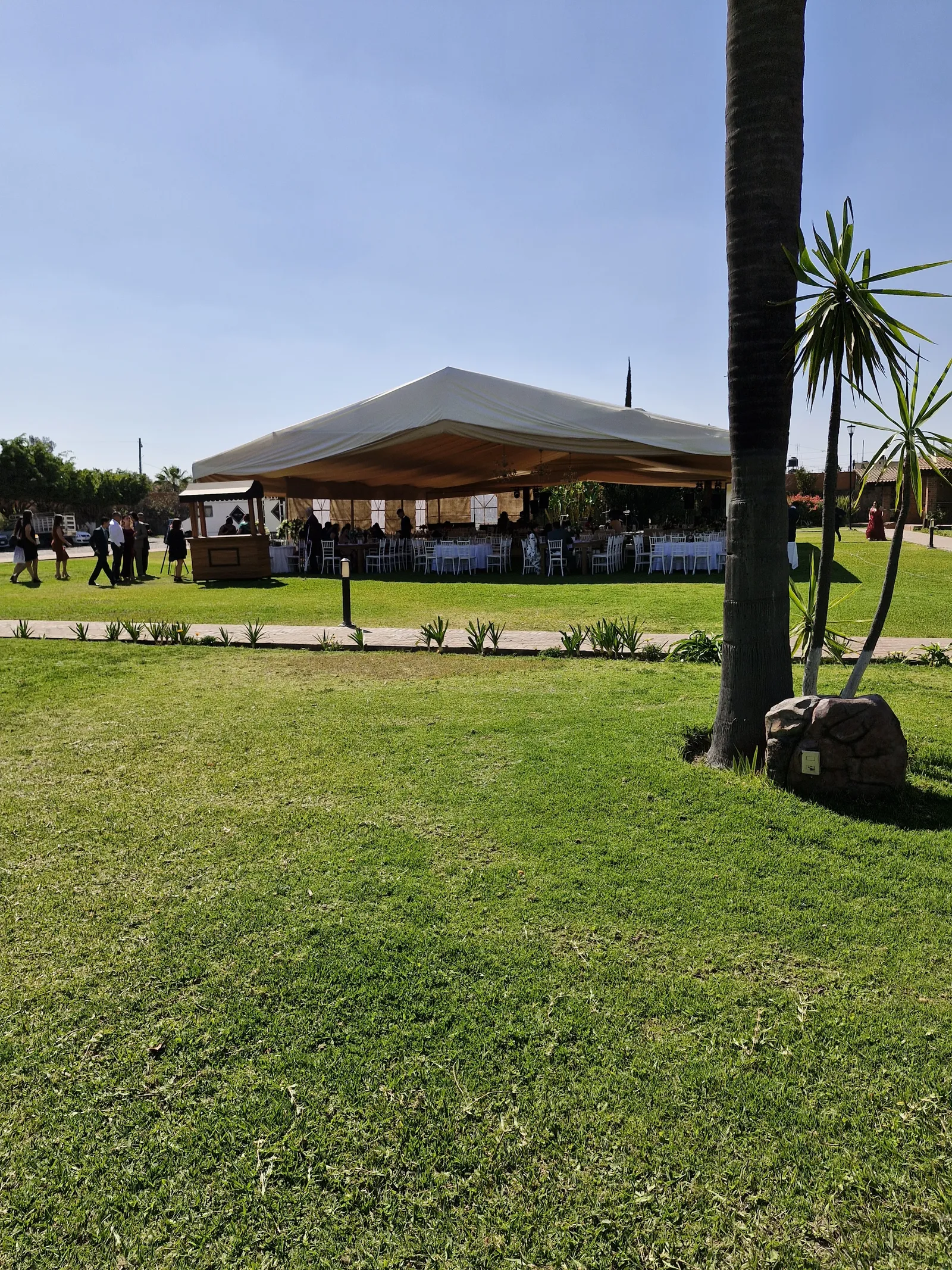 Restaurante mesón del puente image 8