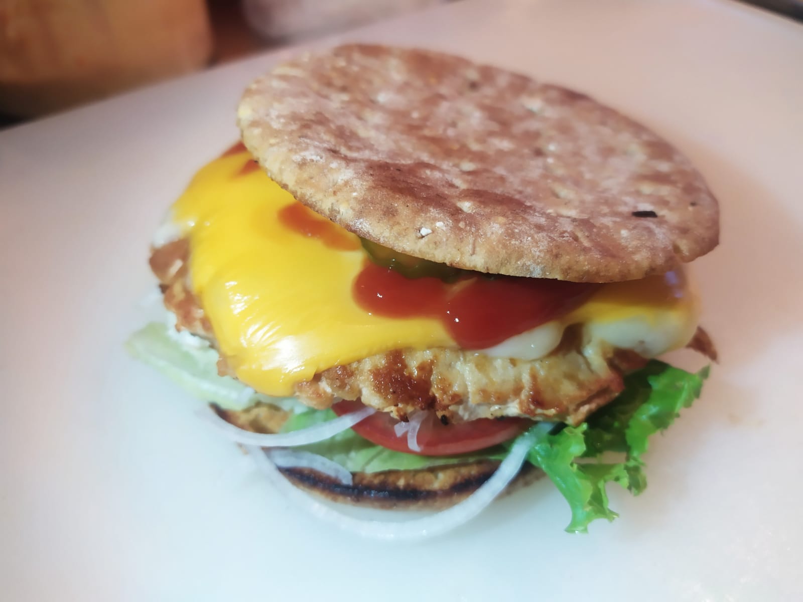 Erny's Burgers n' Wings image 8