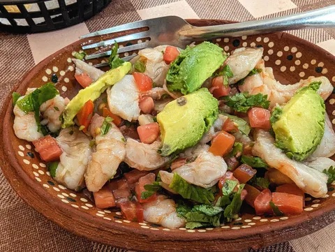 Mariscos LA TOBARA image 4