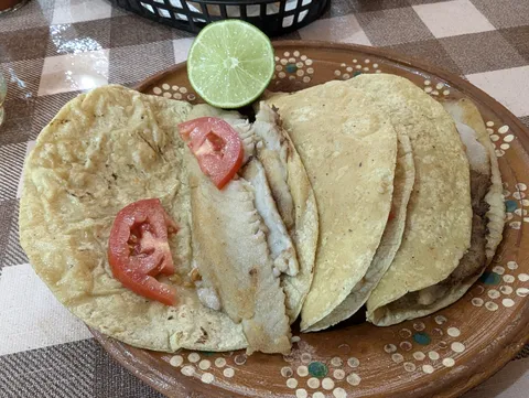 Mariscos LA TOBARA image 7