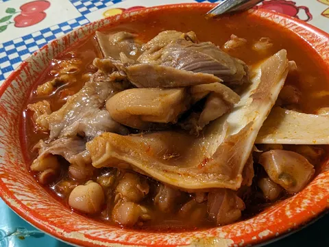 Paozole Antojitos Mexicanos image 2