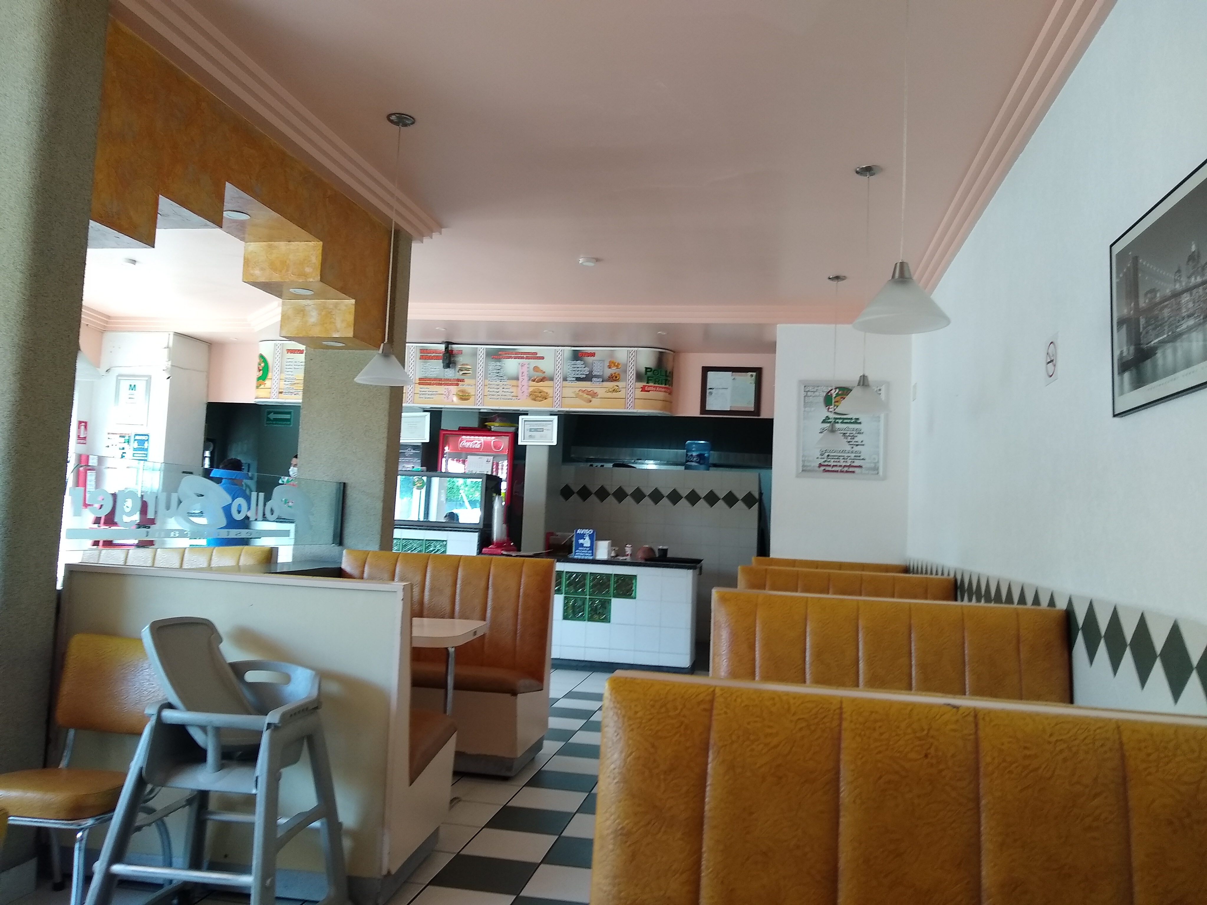 Pollo Burguer image 3