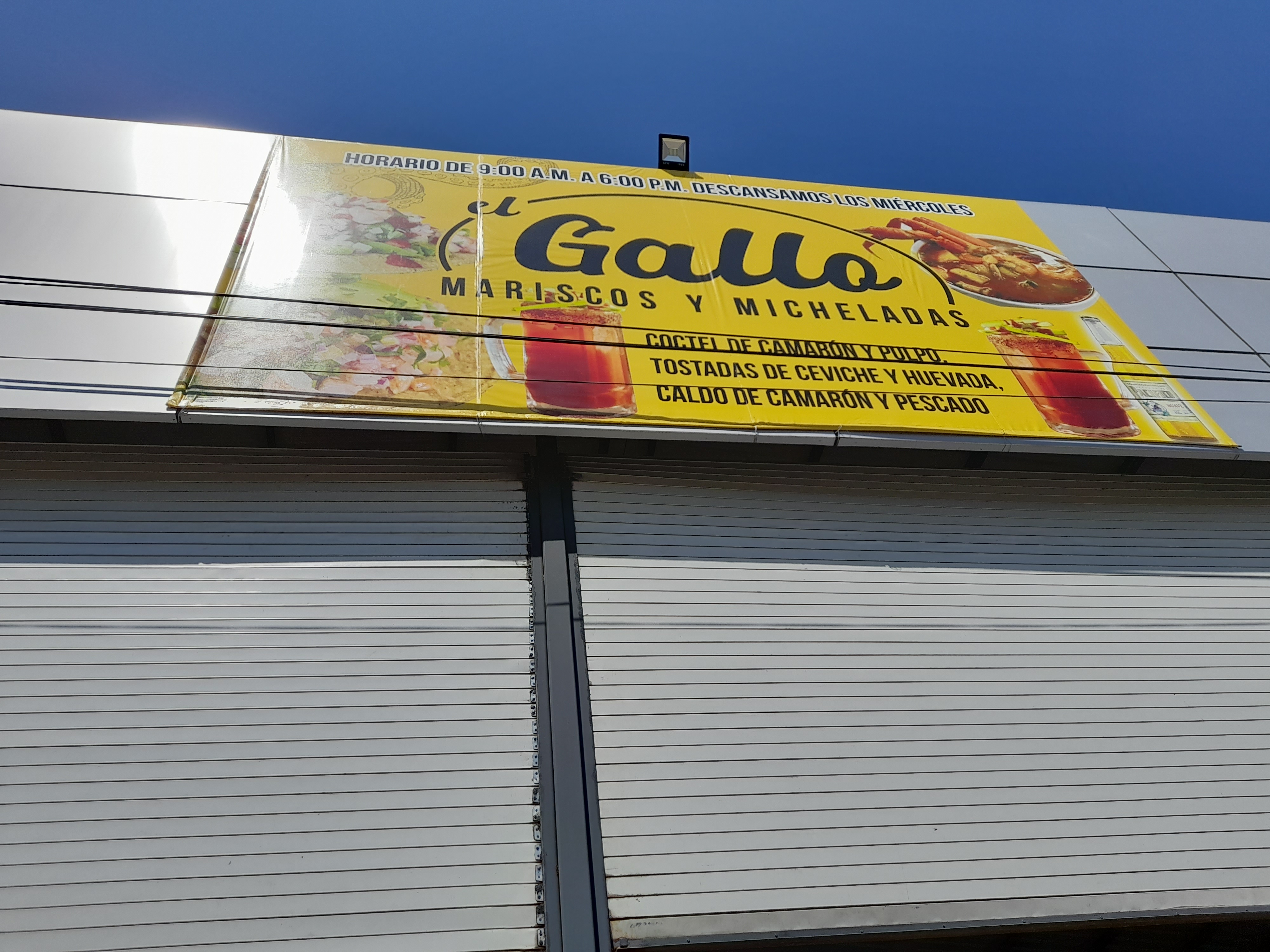 Mariscos "El Gallo" image 10