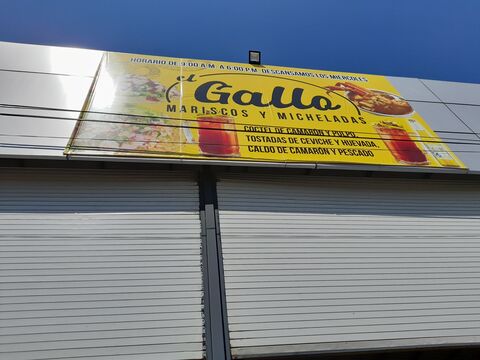 Mariscos "El Gallo" image 10