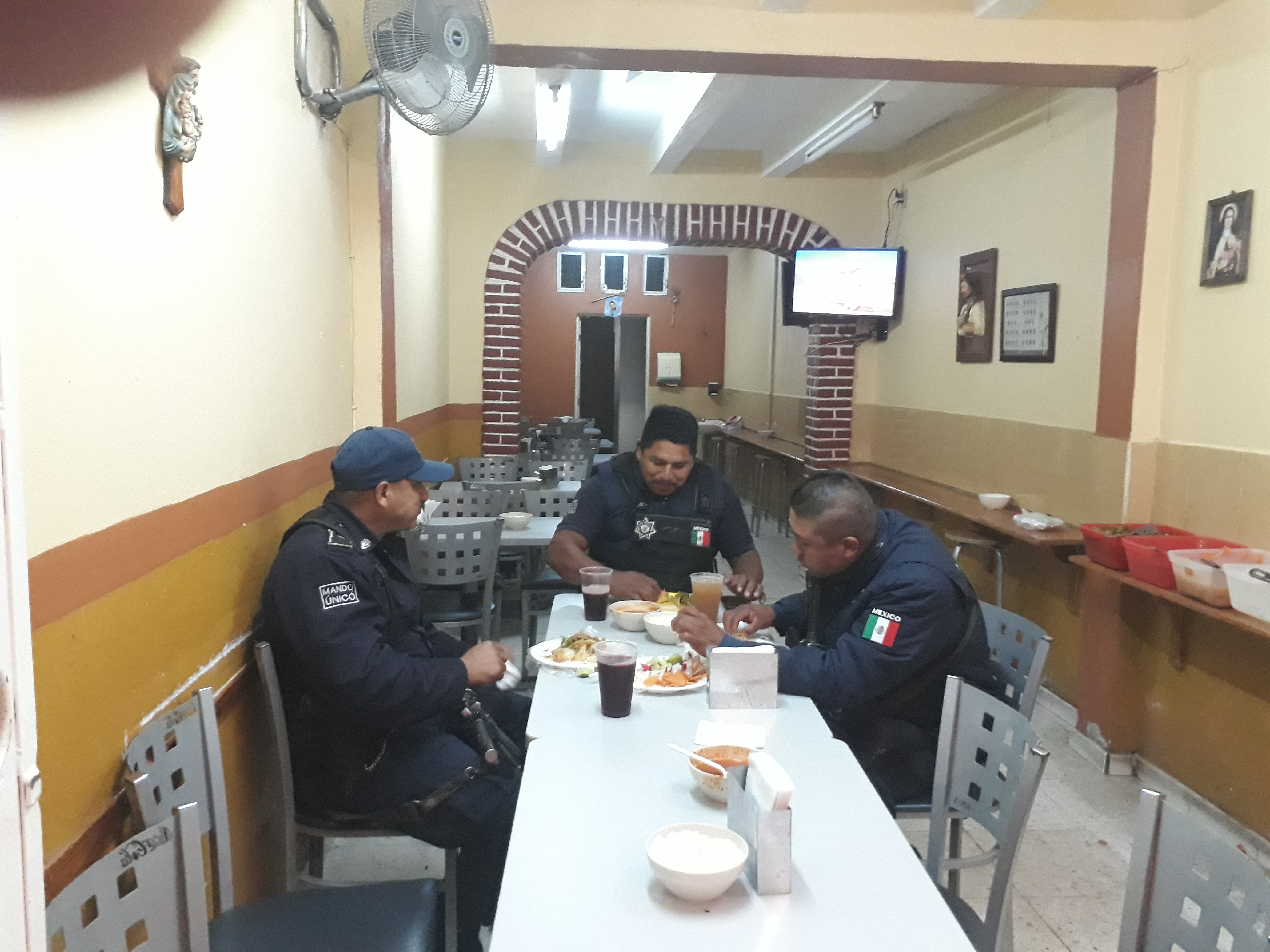 Tacos Del Panteon image 3