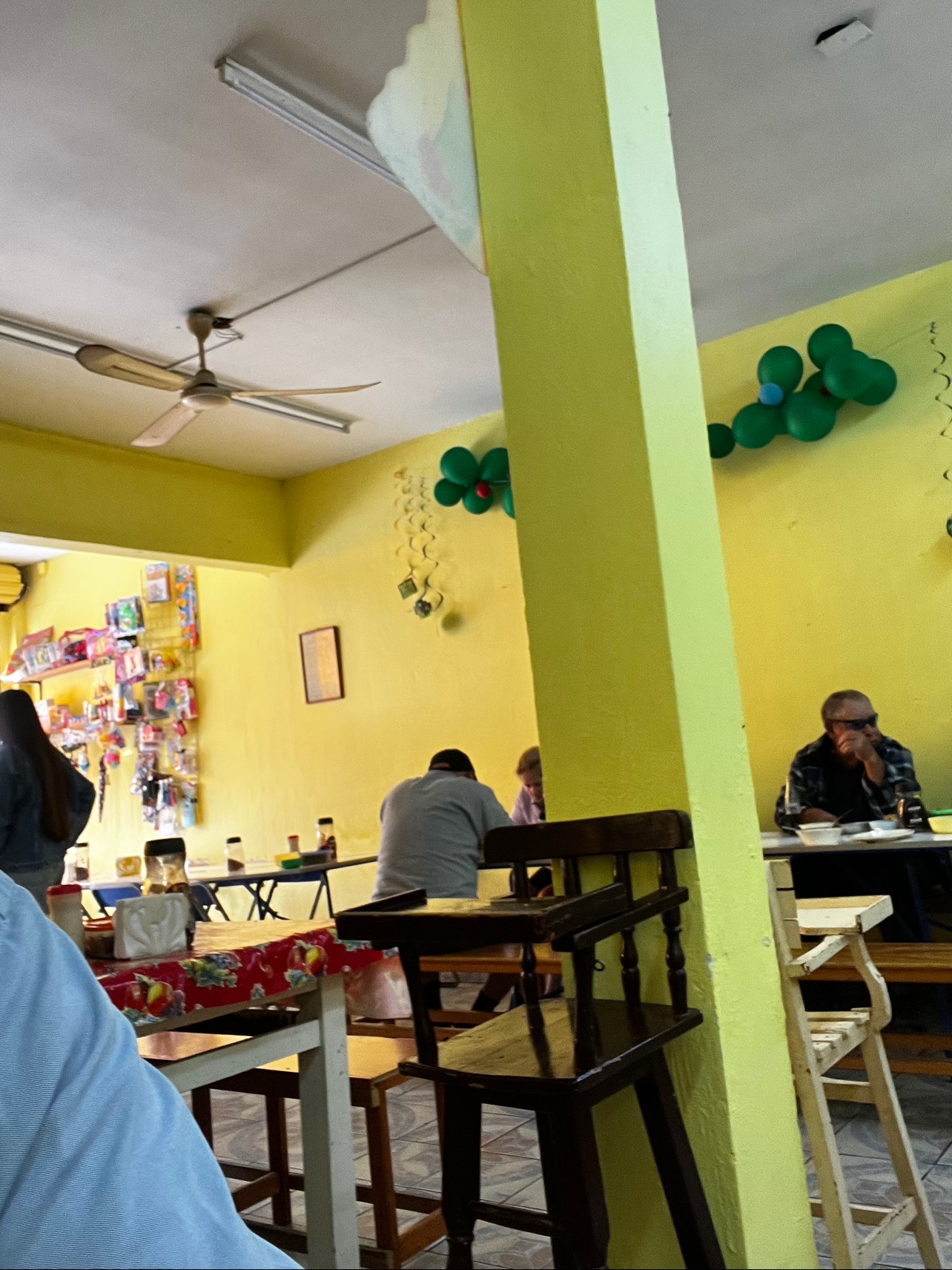 Menuderia La Central image 2