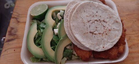 Tortas El Chato image 4