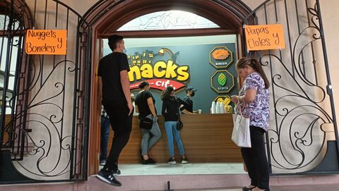 Snacks City image 5