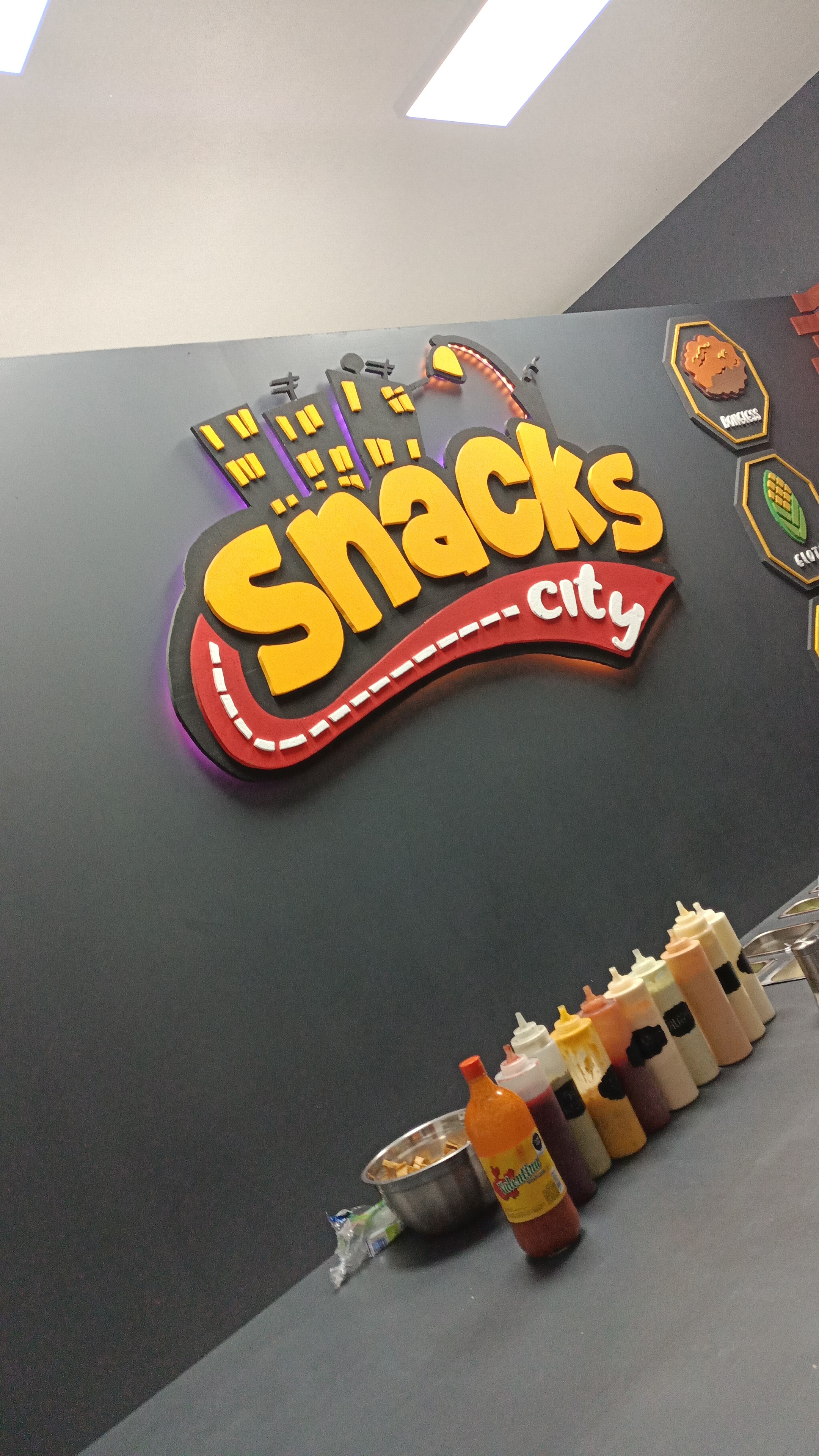 Snacks City image 6