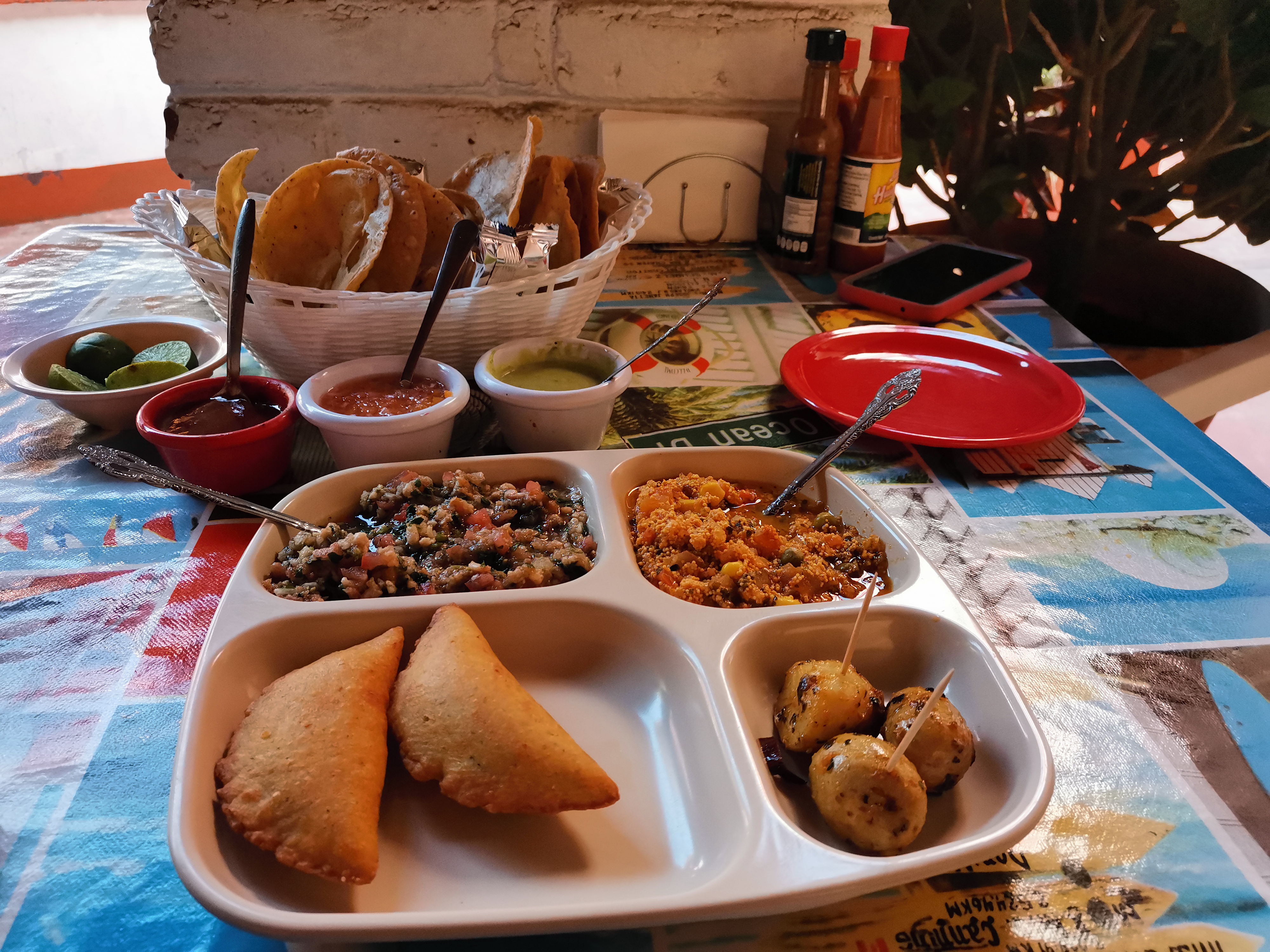 Los Marineros image 8