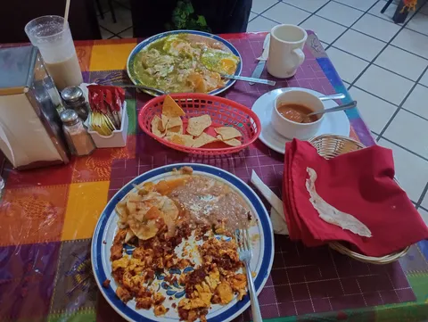 Rosy's Restaurant image 5