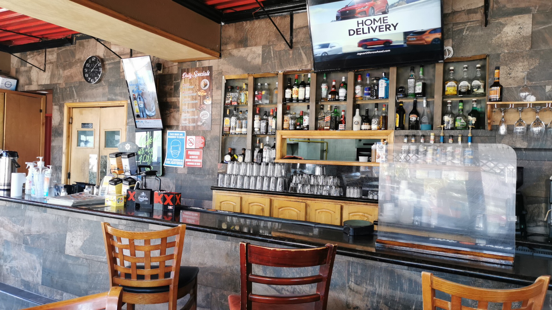 Max's Restaurant and Bar image 9