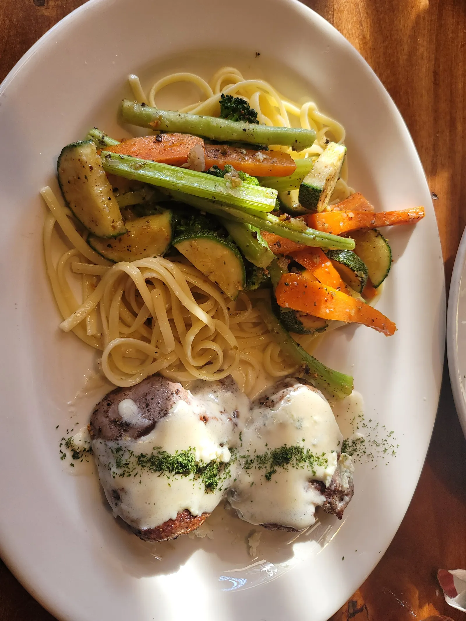 Max's Restaurant and Bar image 10
