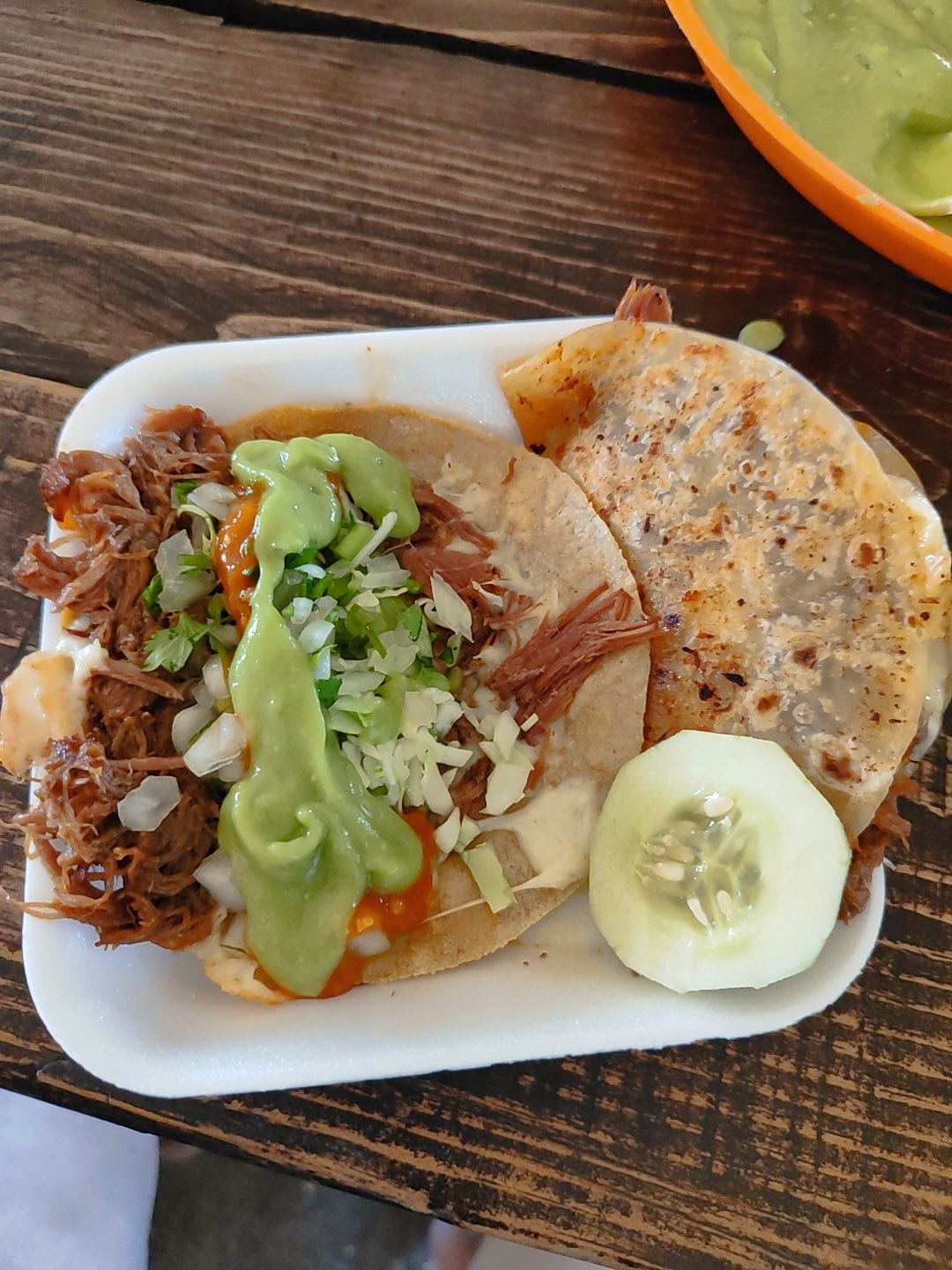 Los Perrones Ribs & Tacos Grill image 2