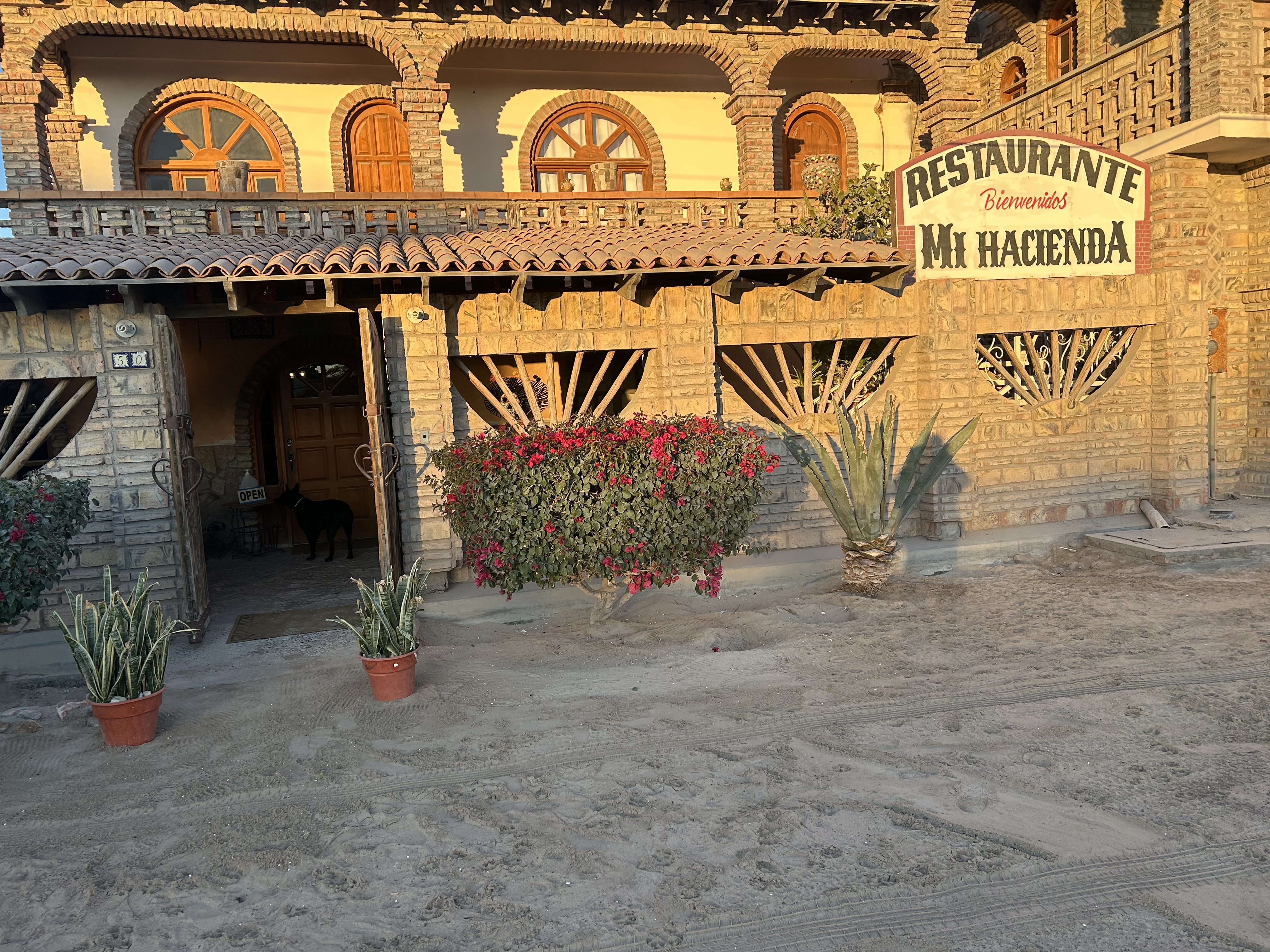 Mi Hacienda Restaurante image 5