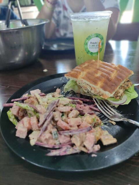 FreshCo Salads image 8