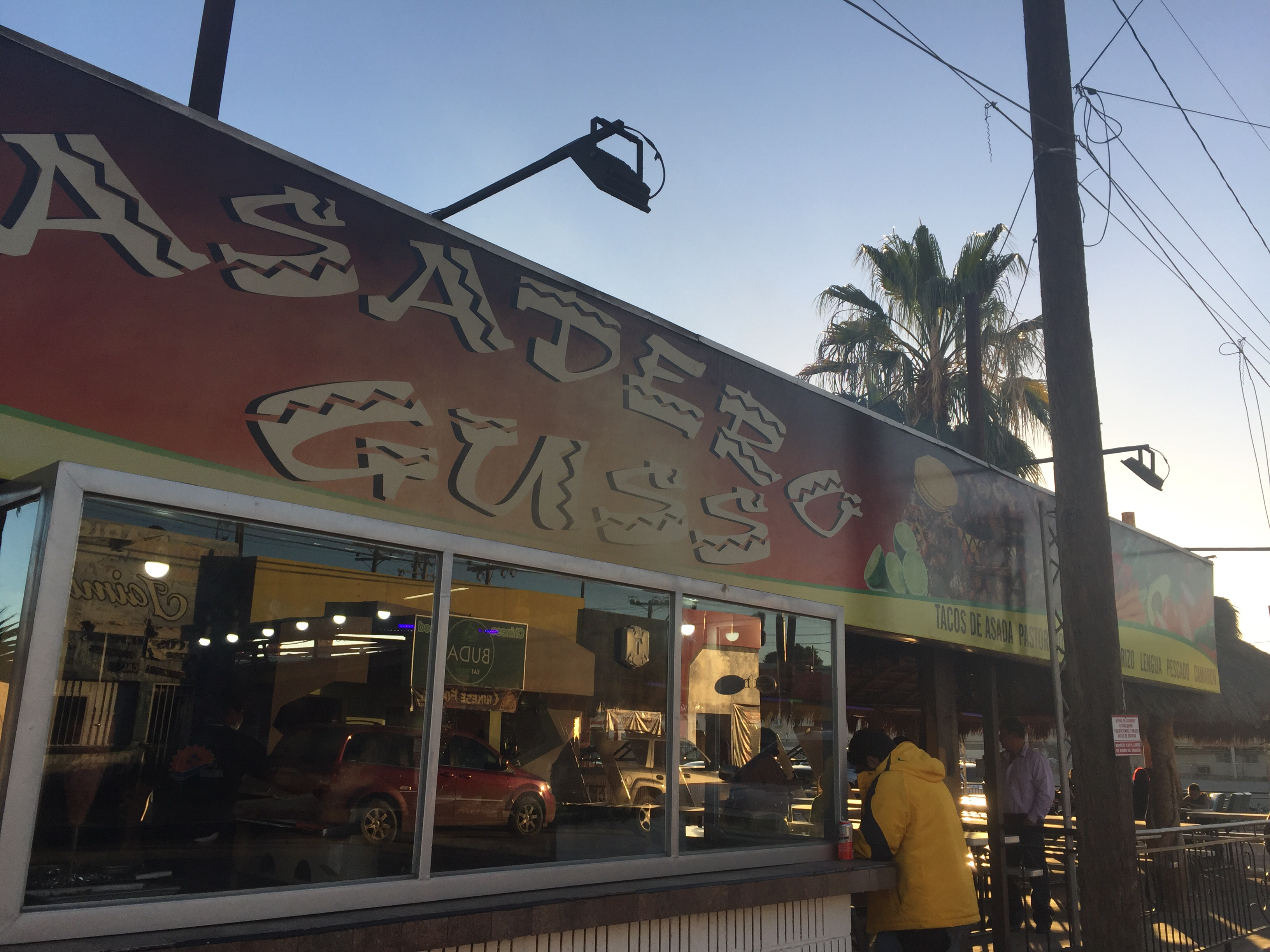 Tacos & Mariscos Guss Restaurant Bar en Puerto Peñasco image 1