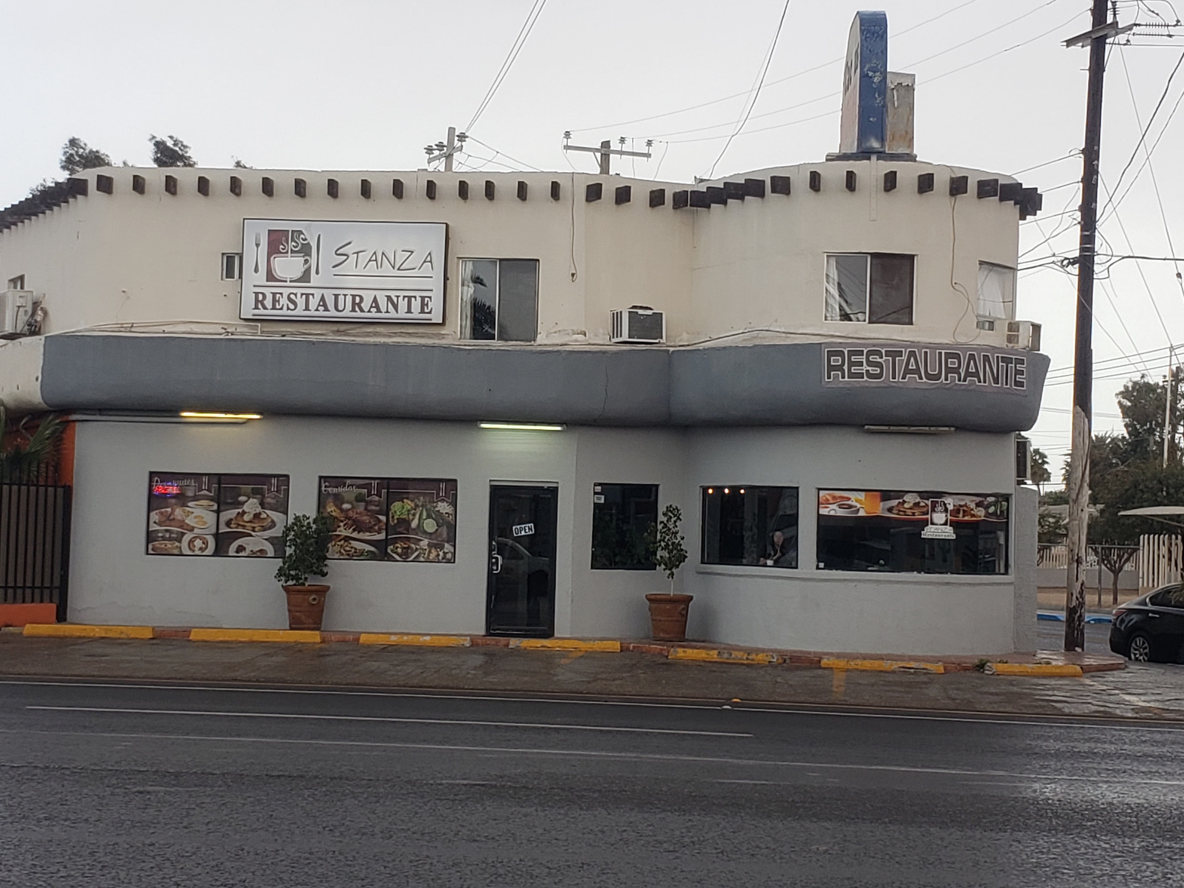 Stanza Restaurante image 4