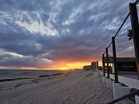 Puesta Del Sol image 8