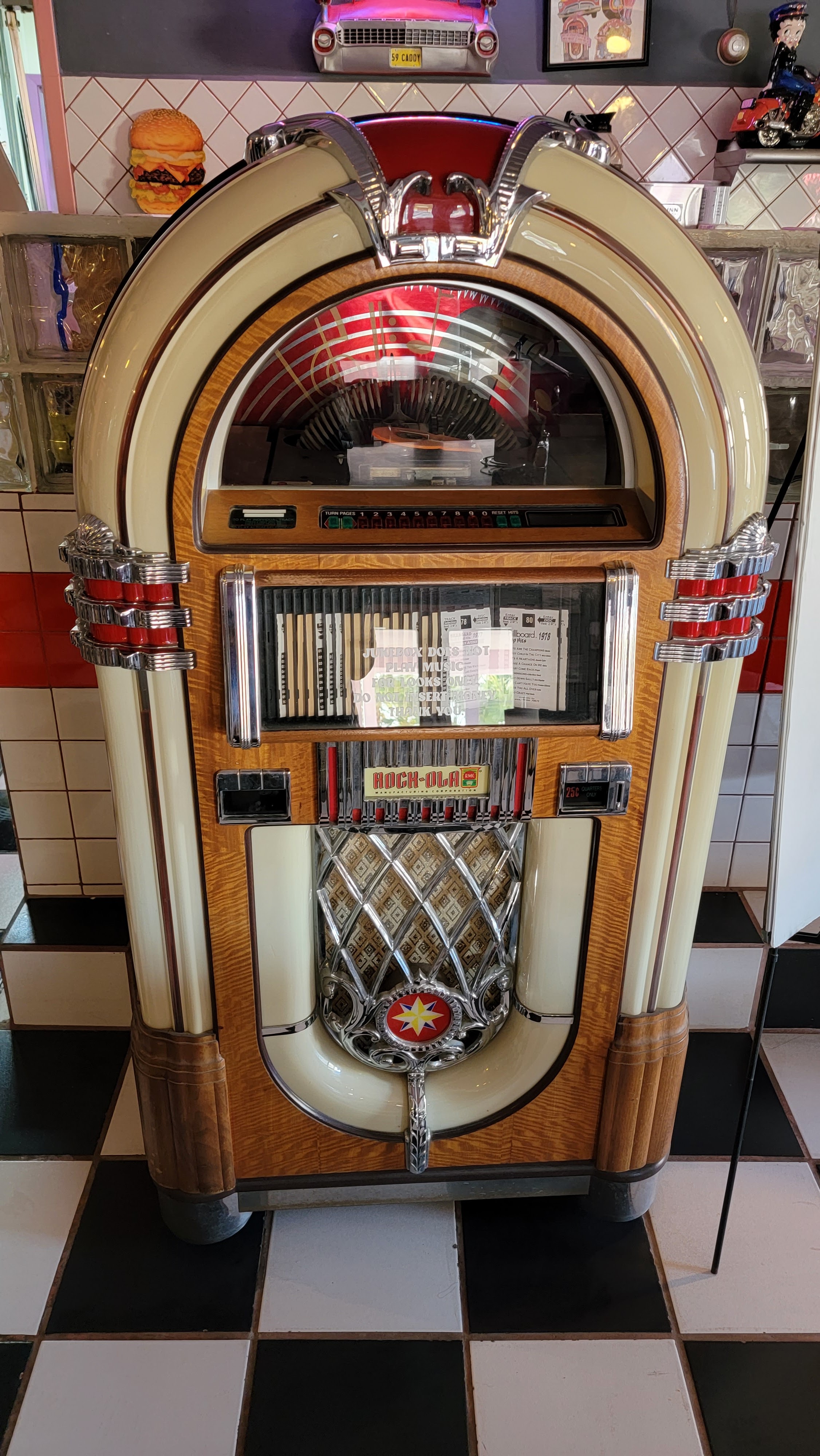 Pink Cadillac Restaurant image 1