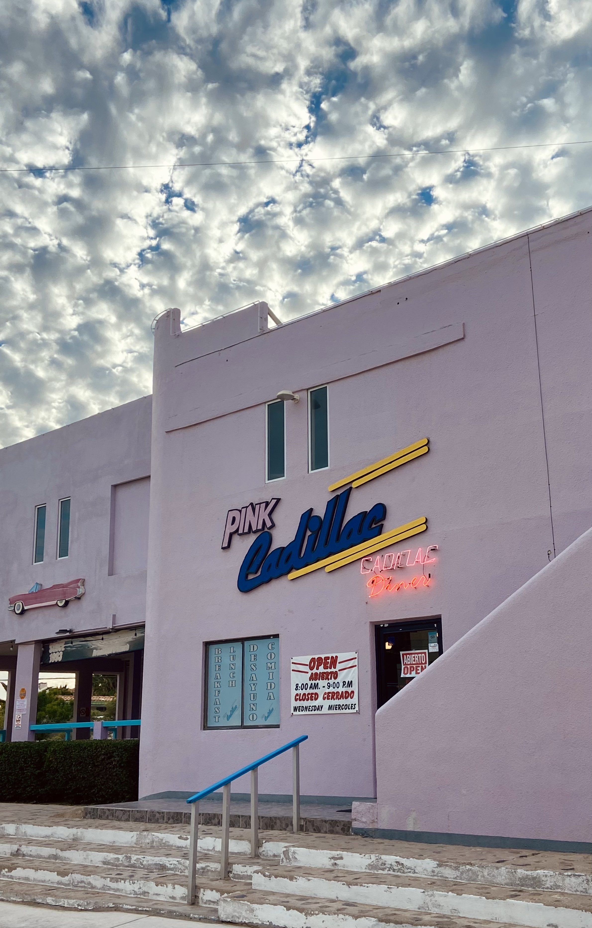 Pink Cadillac Restaurant image 6