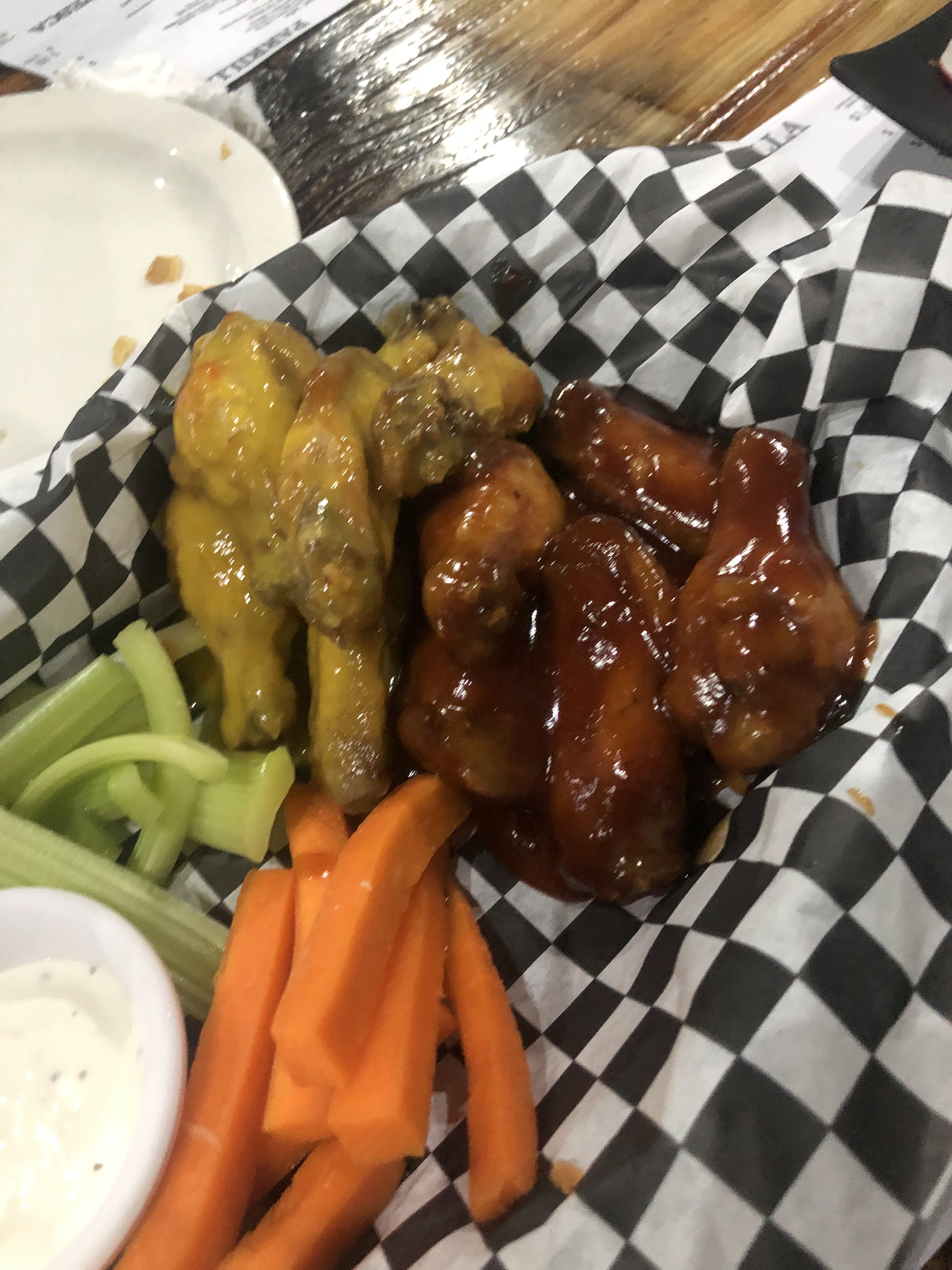 Hunters Restaurant and Bar image 3