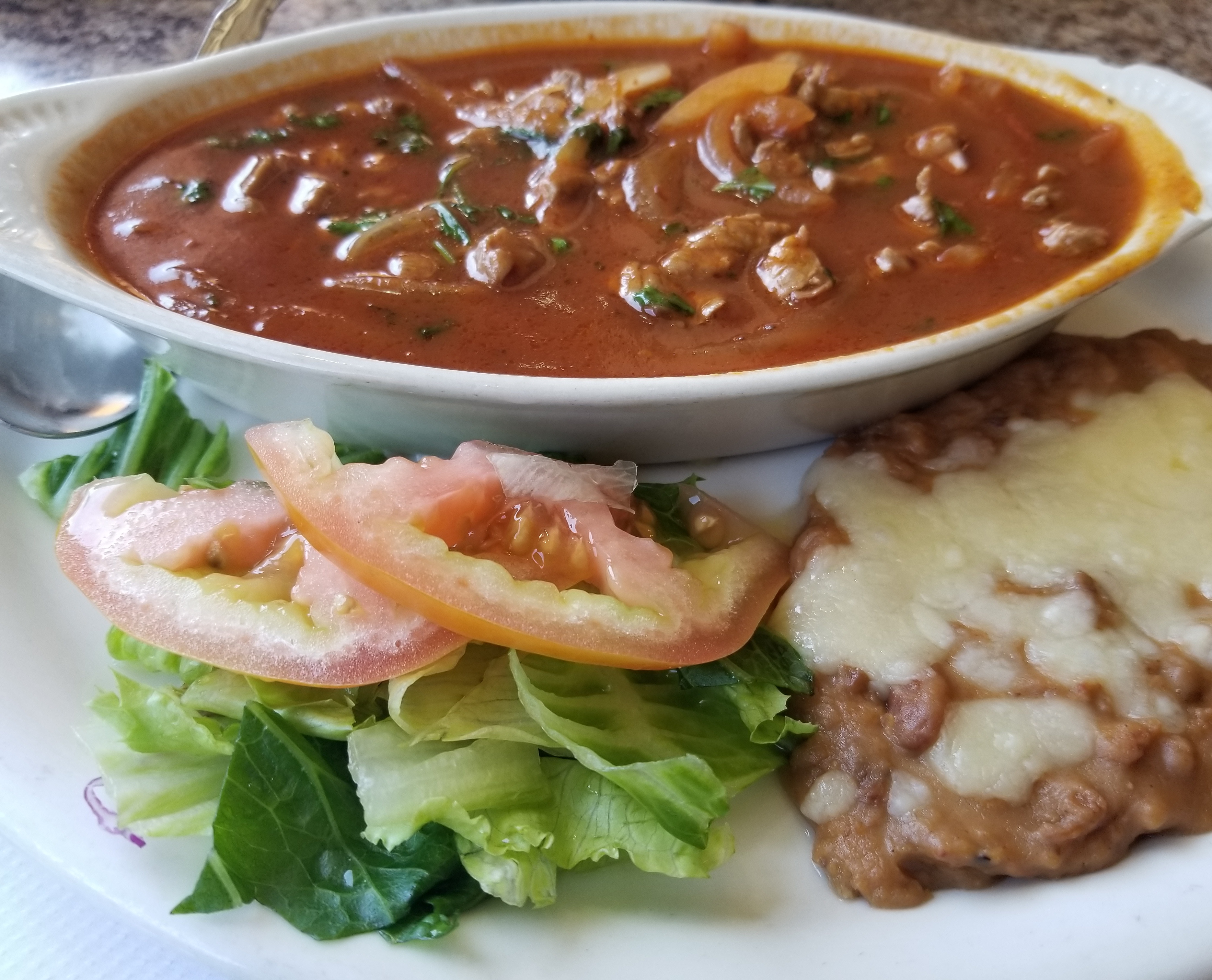 Olas Cocina Internacional & Sushi image 9