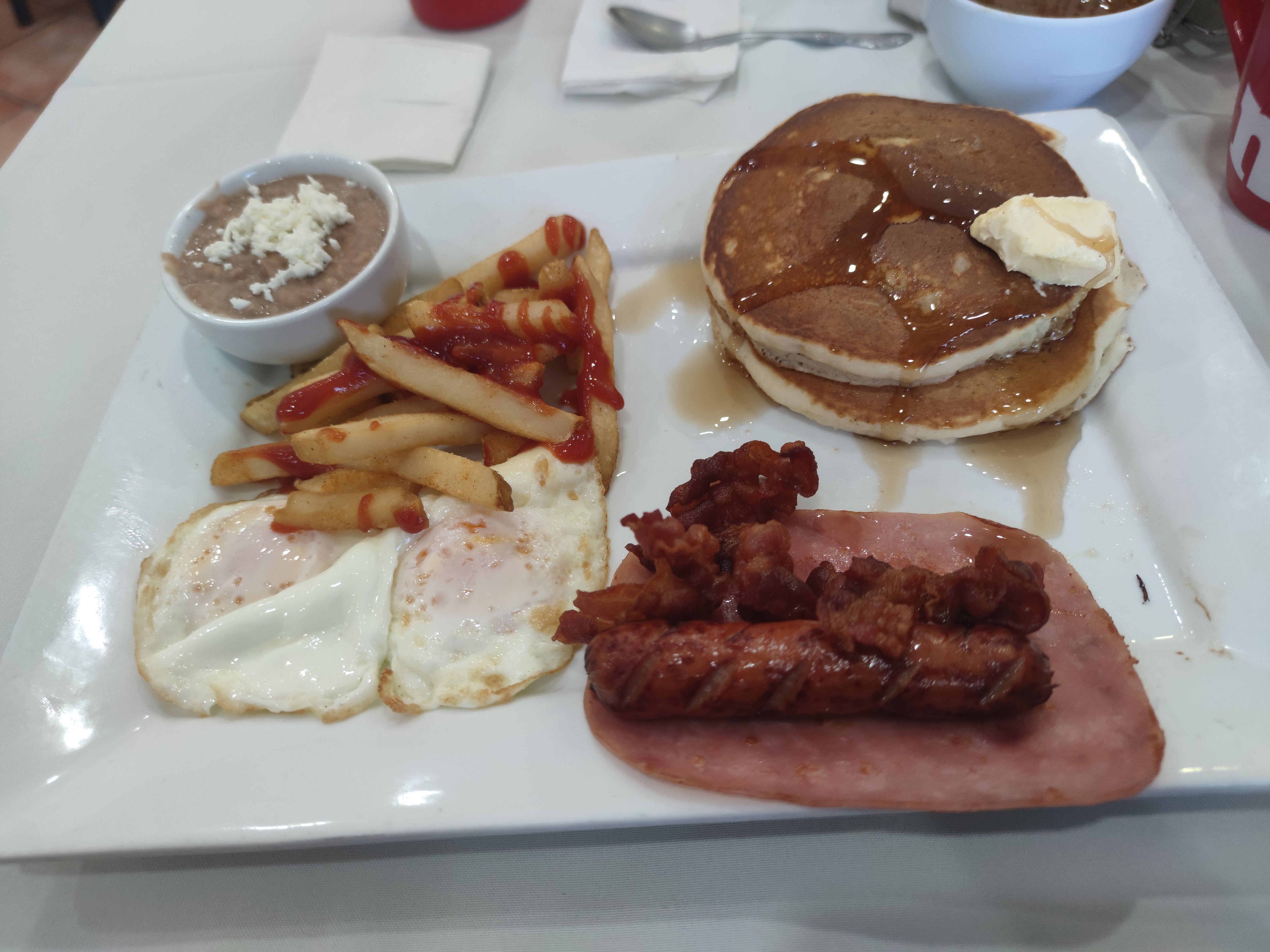 Lolita's Cafe & Restaurant image 6