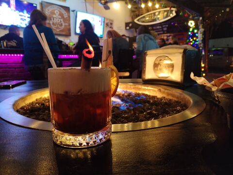 Leo’s Bar image 7