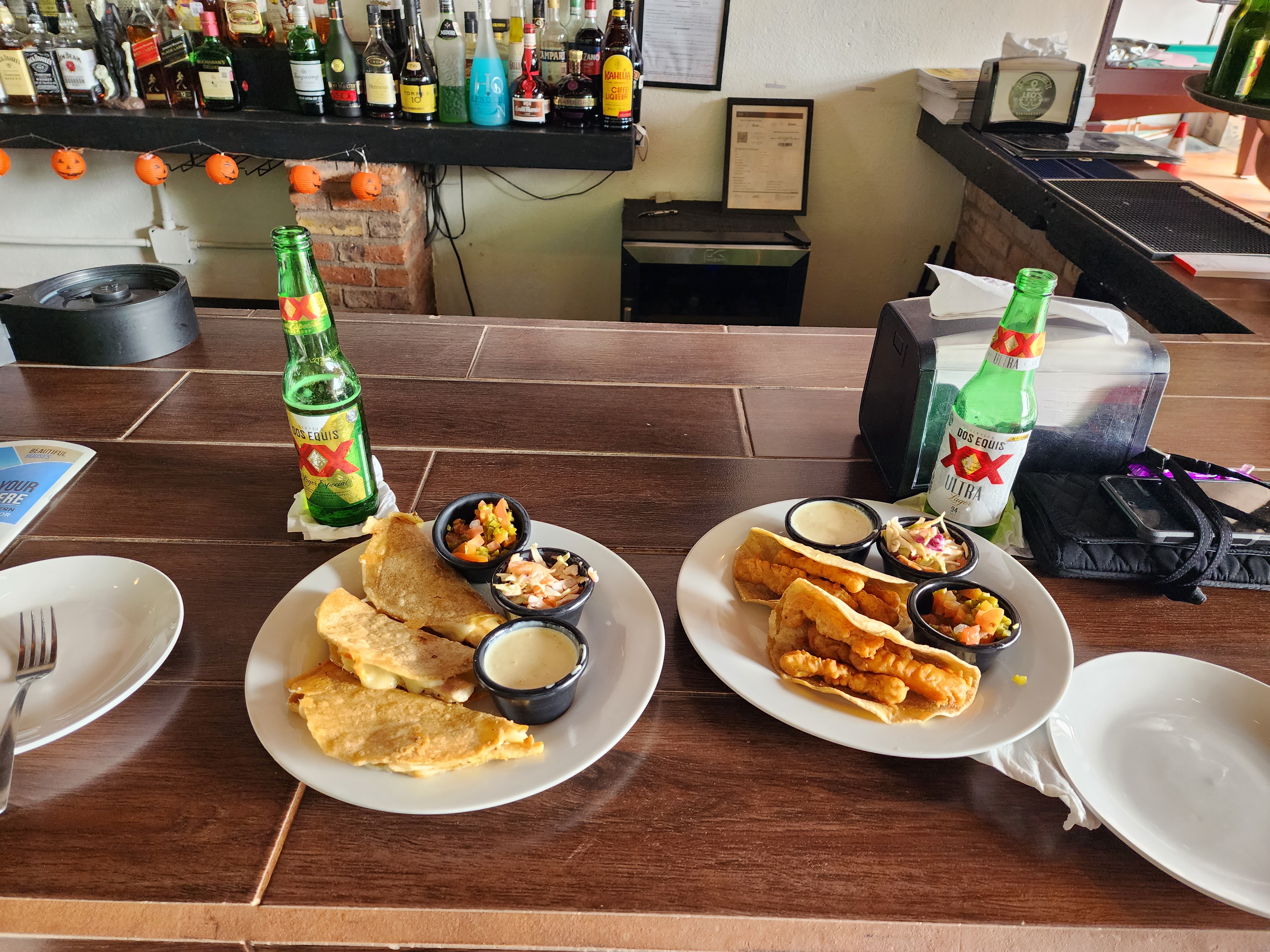 Leo’s Bar image 10