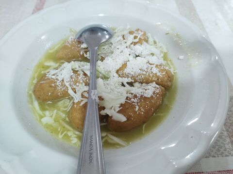 ANTOJITOS REGIONALES "LOLIS" image 1